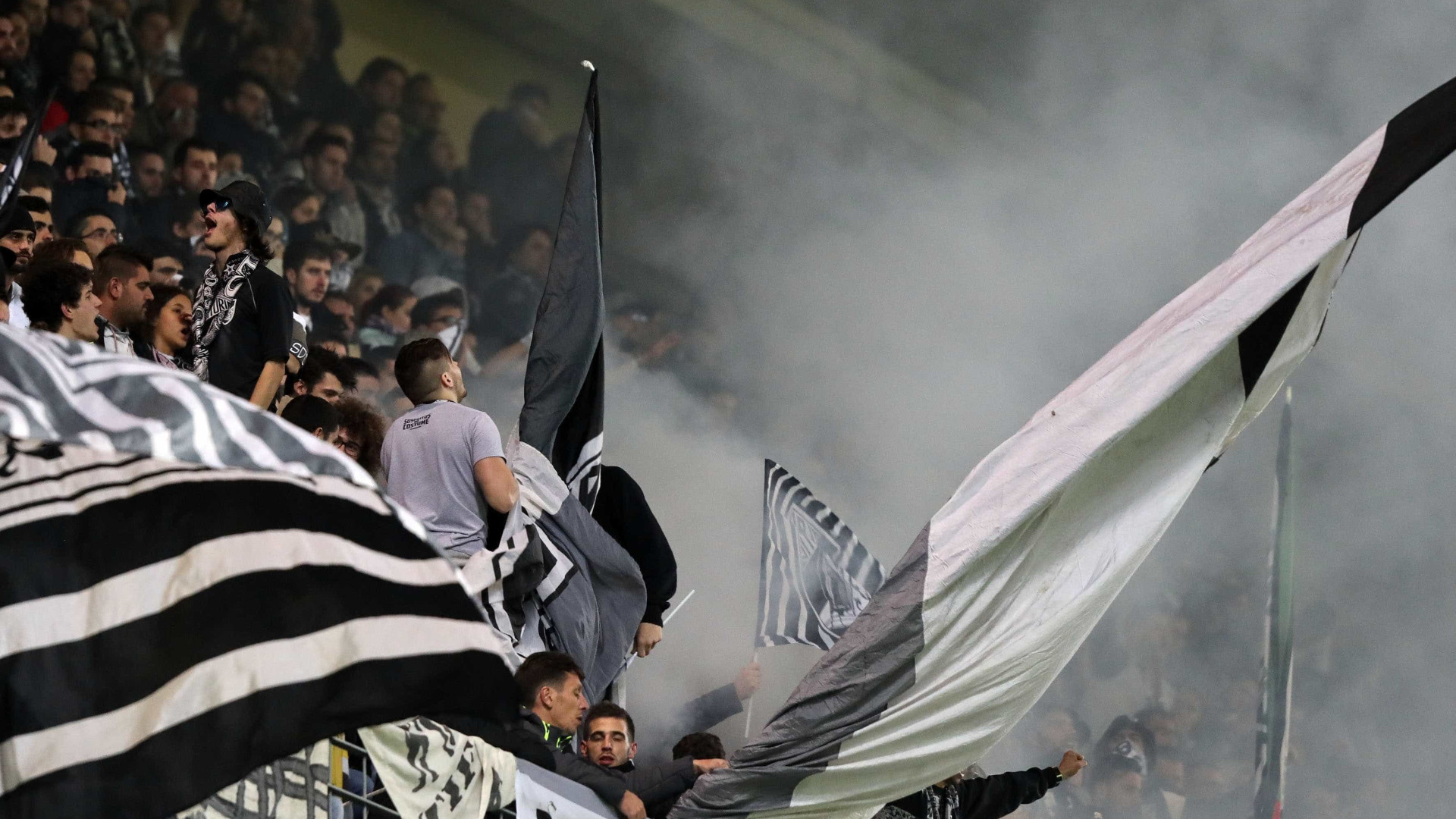 V. Guimarães denuncia venda de bilhetes da final da Taça acima do preço