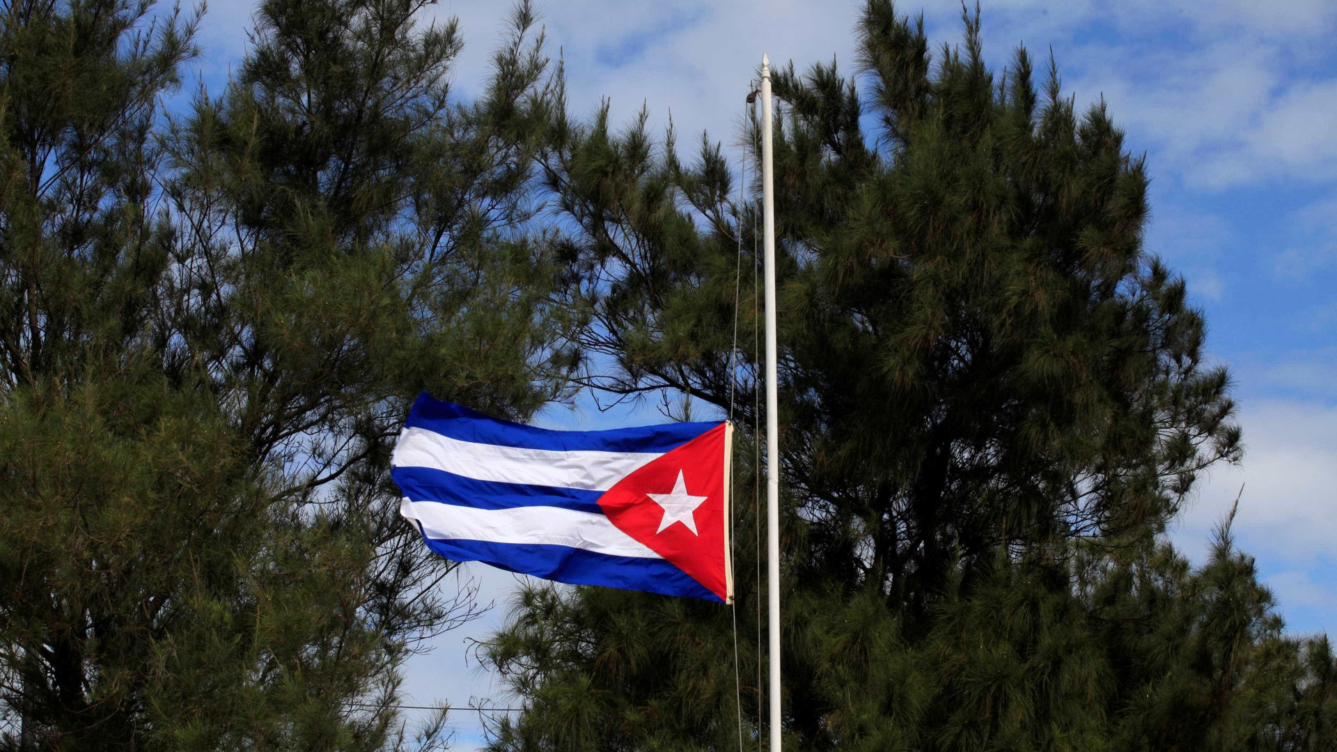 Pessoal da embaixada dos EUA em Cuba "não deve regressar a Havana"