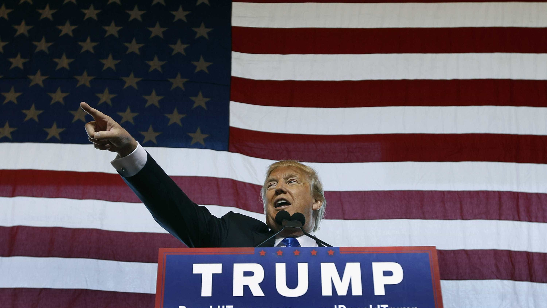 Trump diz que as empresas nunca mais vão sair do país "sem consequências"