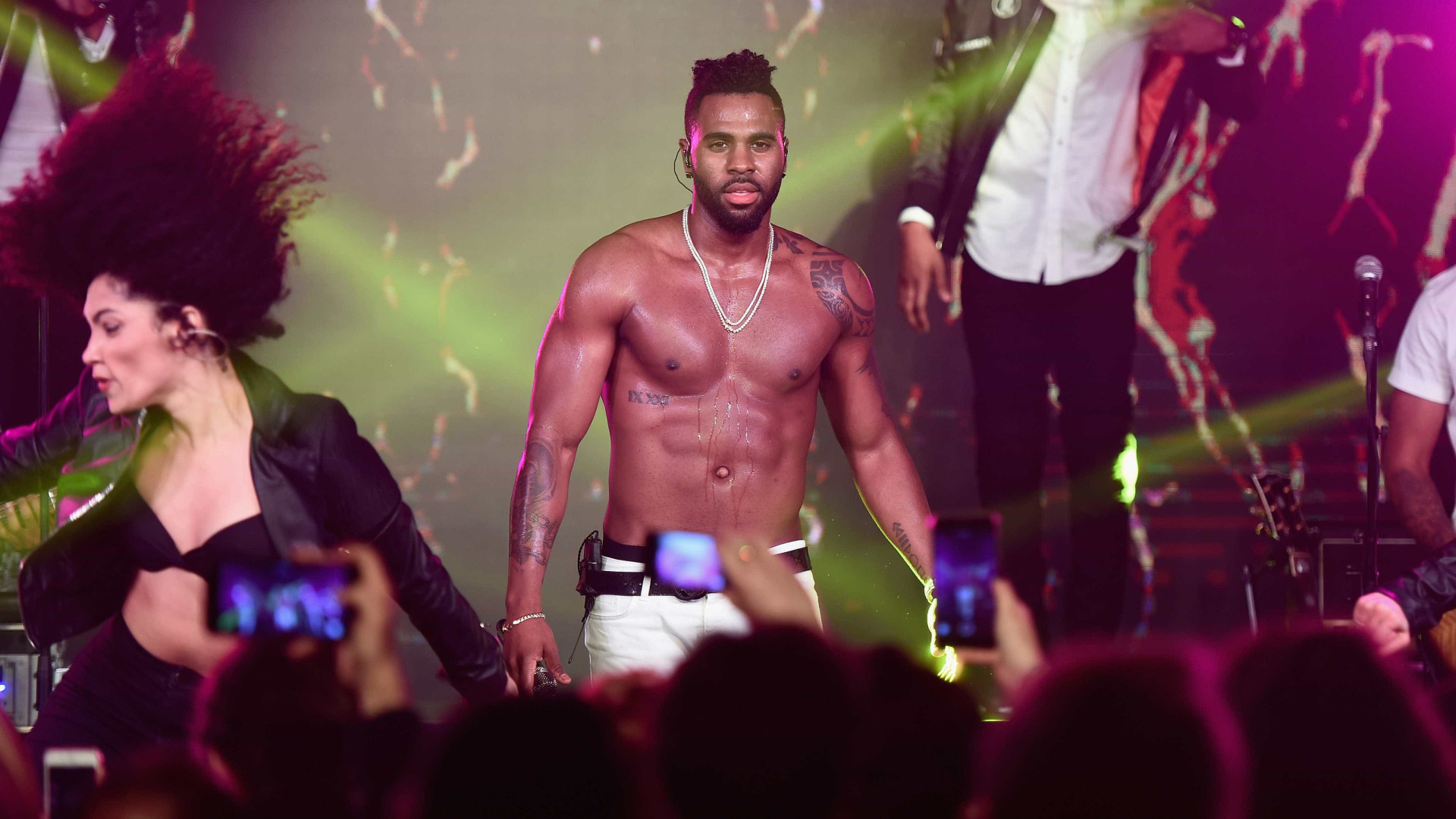 Jason Derulo fora da cerimónia de abertura do Mundial