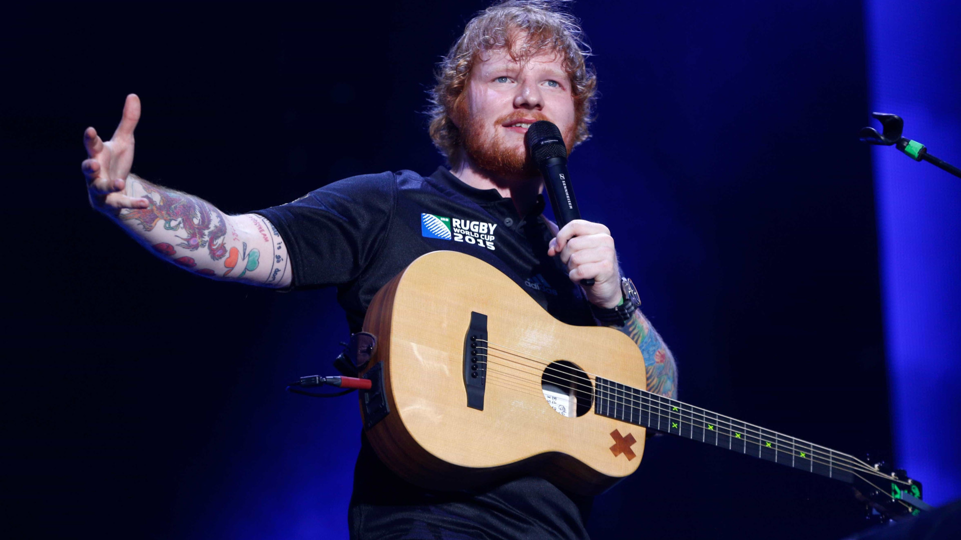 Ed Sheeran encontrou uma sósia... de dois anos. Conheça-a
