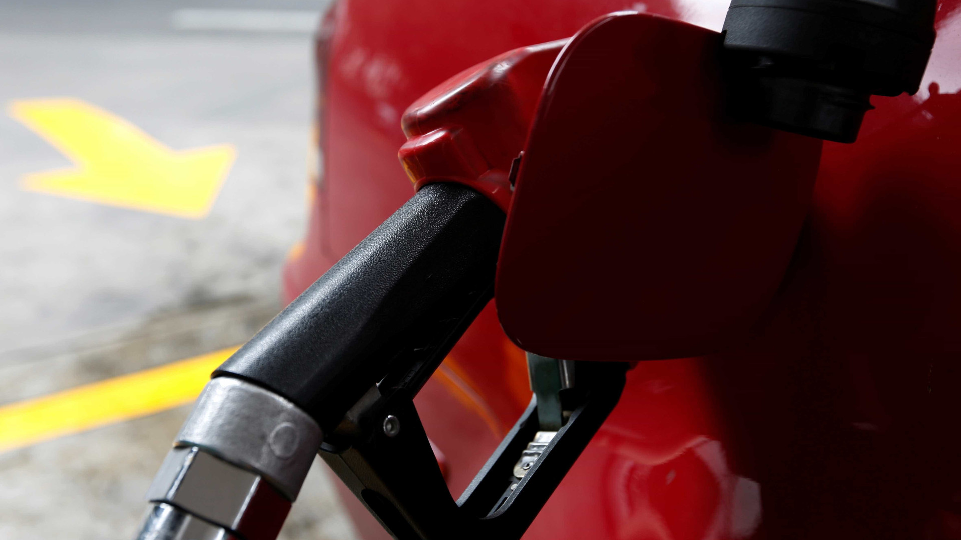 Combustíveis. Gasóleo e gasolina vão ficar mais baratos na próxima semana