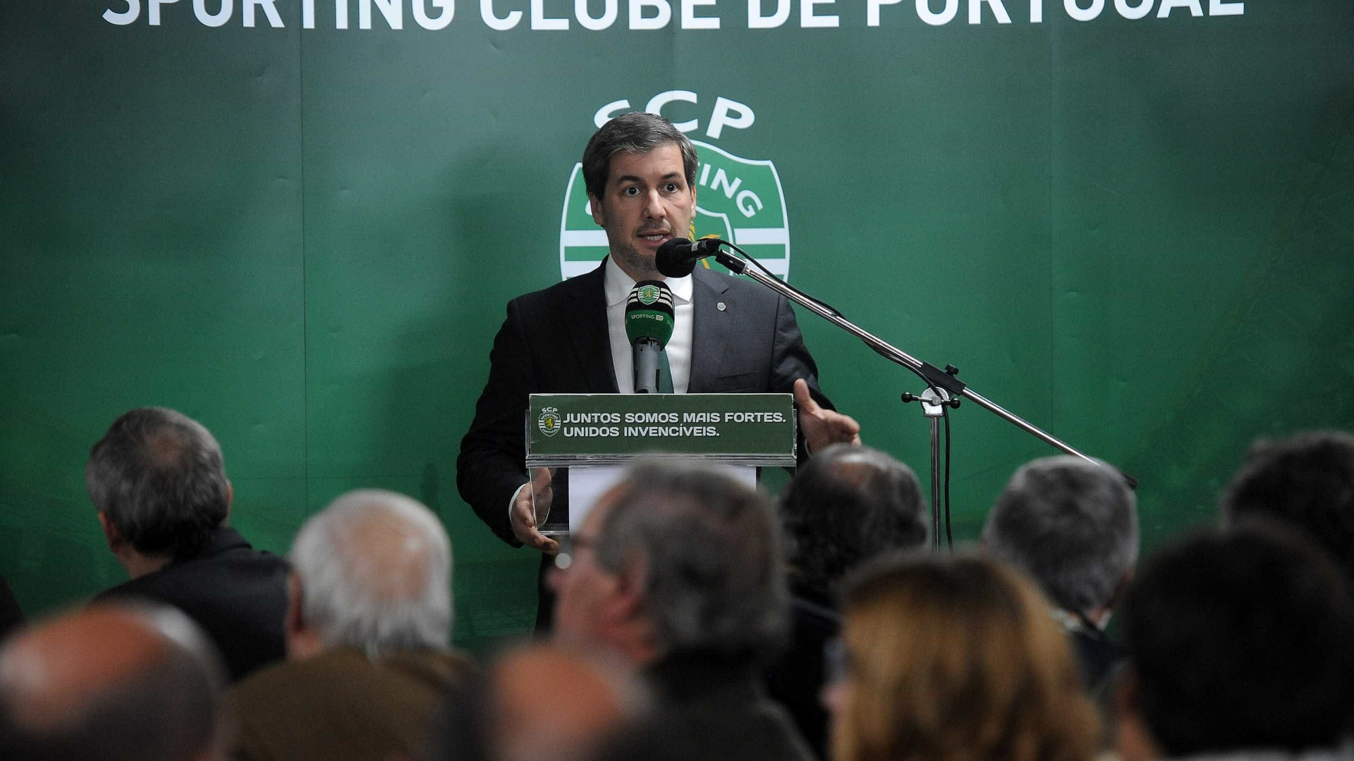 Bruno de Carvalho 'despede-se' do banco de suplentes