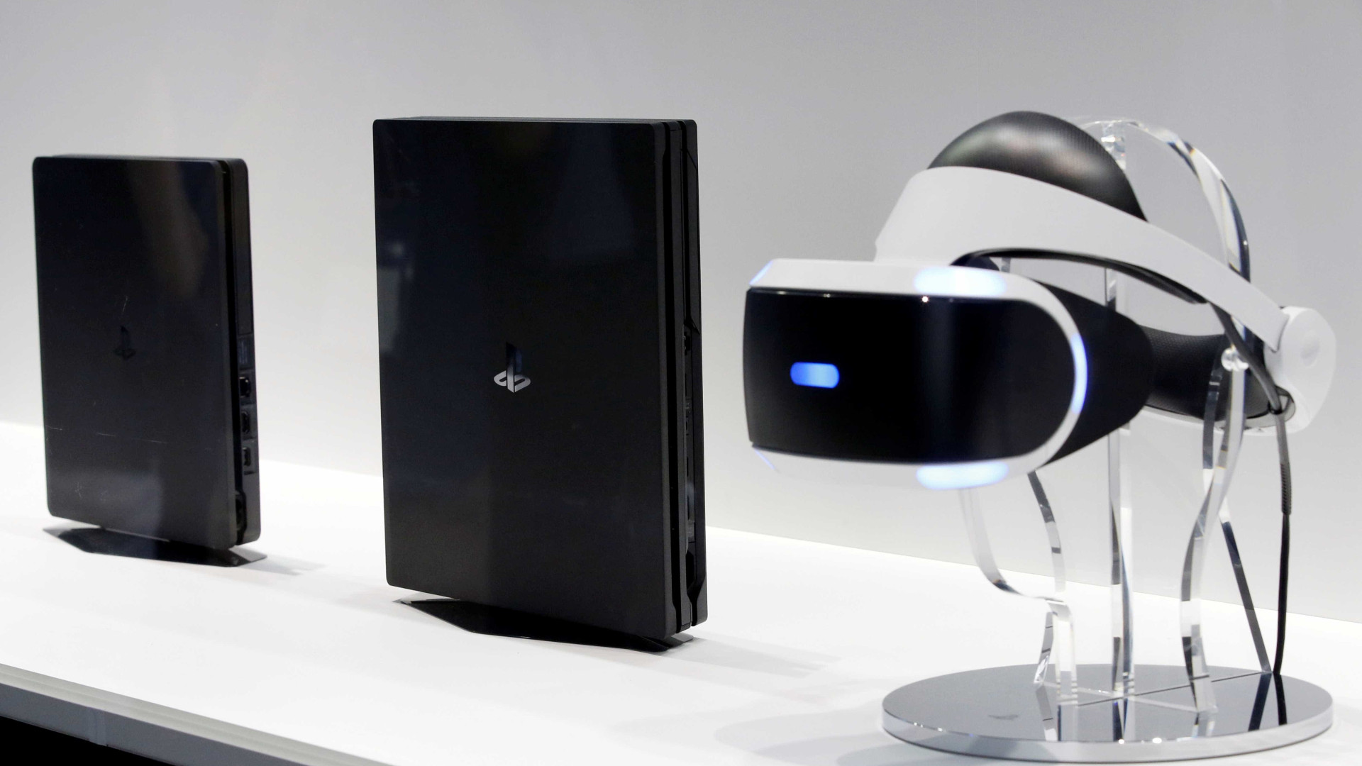 Realidade virtual da Sony continua a exibir números animadores