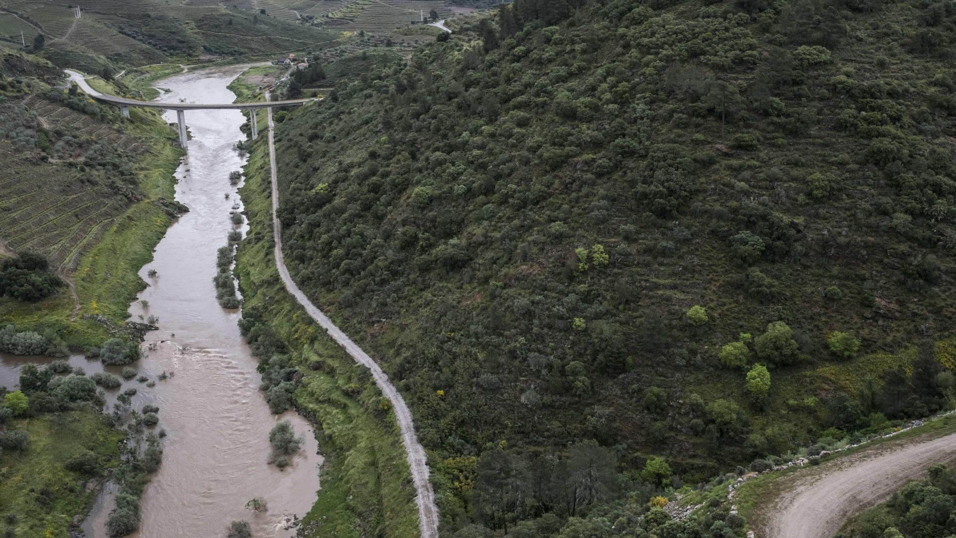 Barragem do Tua já encheu para testes e começa a produção em agosto