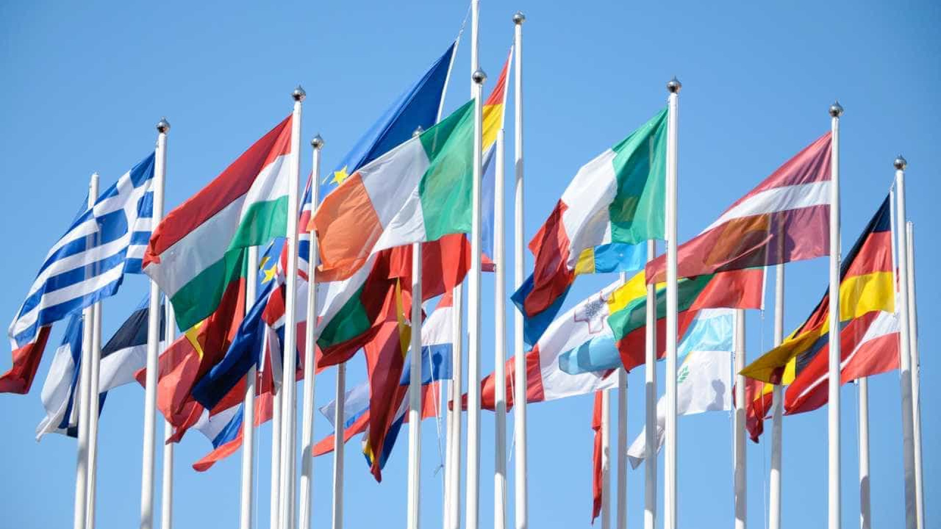 População aumenta na UE apesar de recuo em nove países