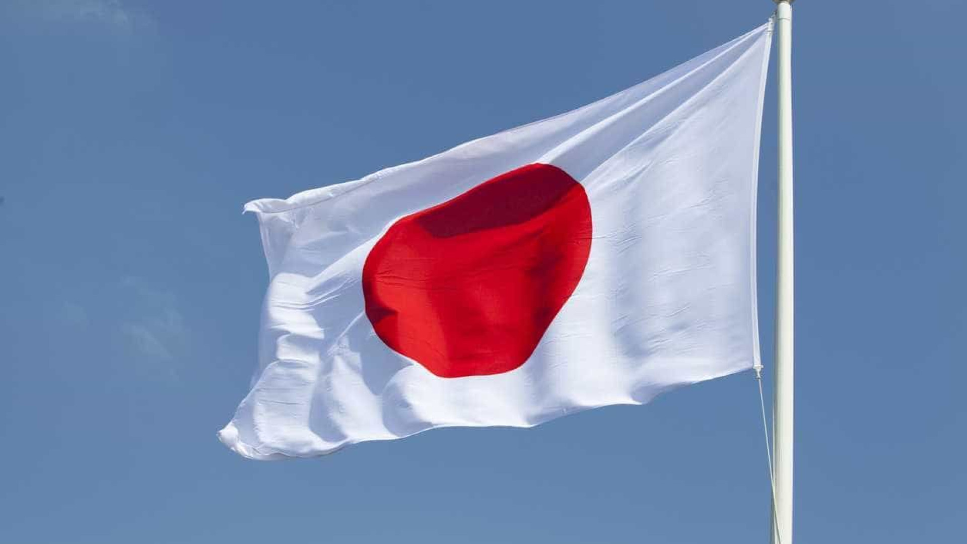 Praia de Fukushima reabre ao público seis anos após acidente nuclear