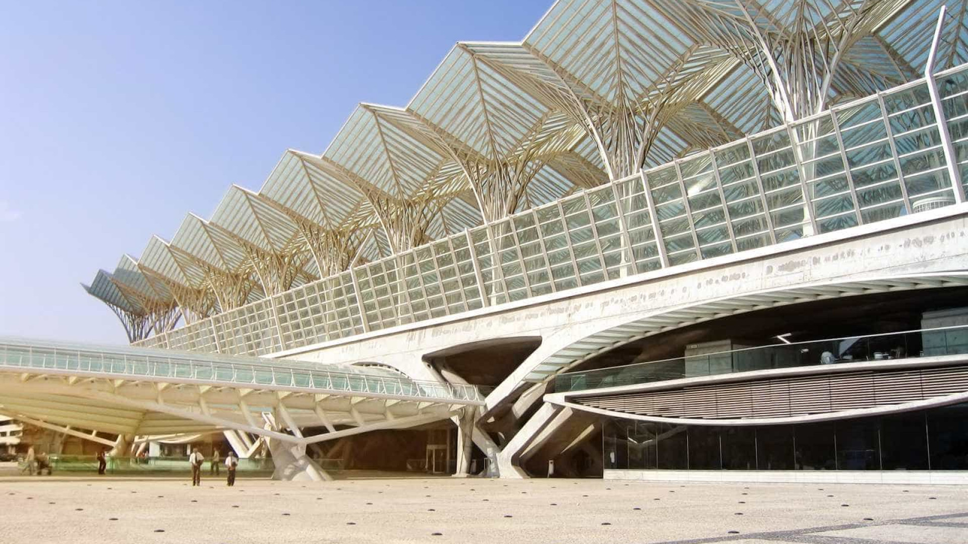 PSP atualiza para dois o número de polícias feridos na Gare do Oriente