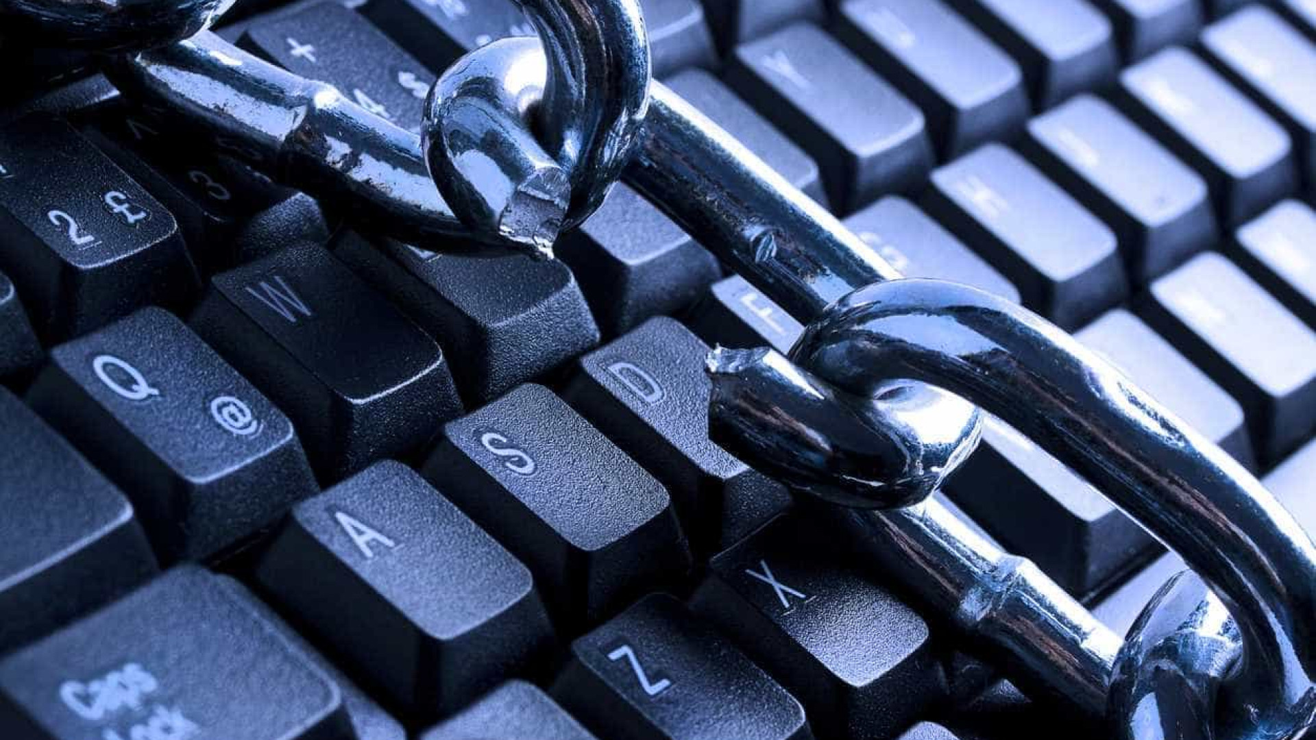 Processo e-toupeira divulgado na Internet