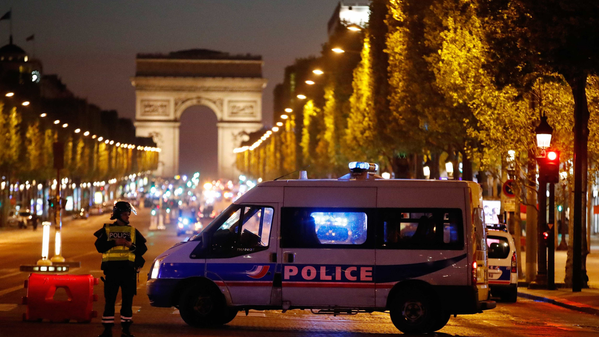 Autor de ataque em Paris identificado como extremista