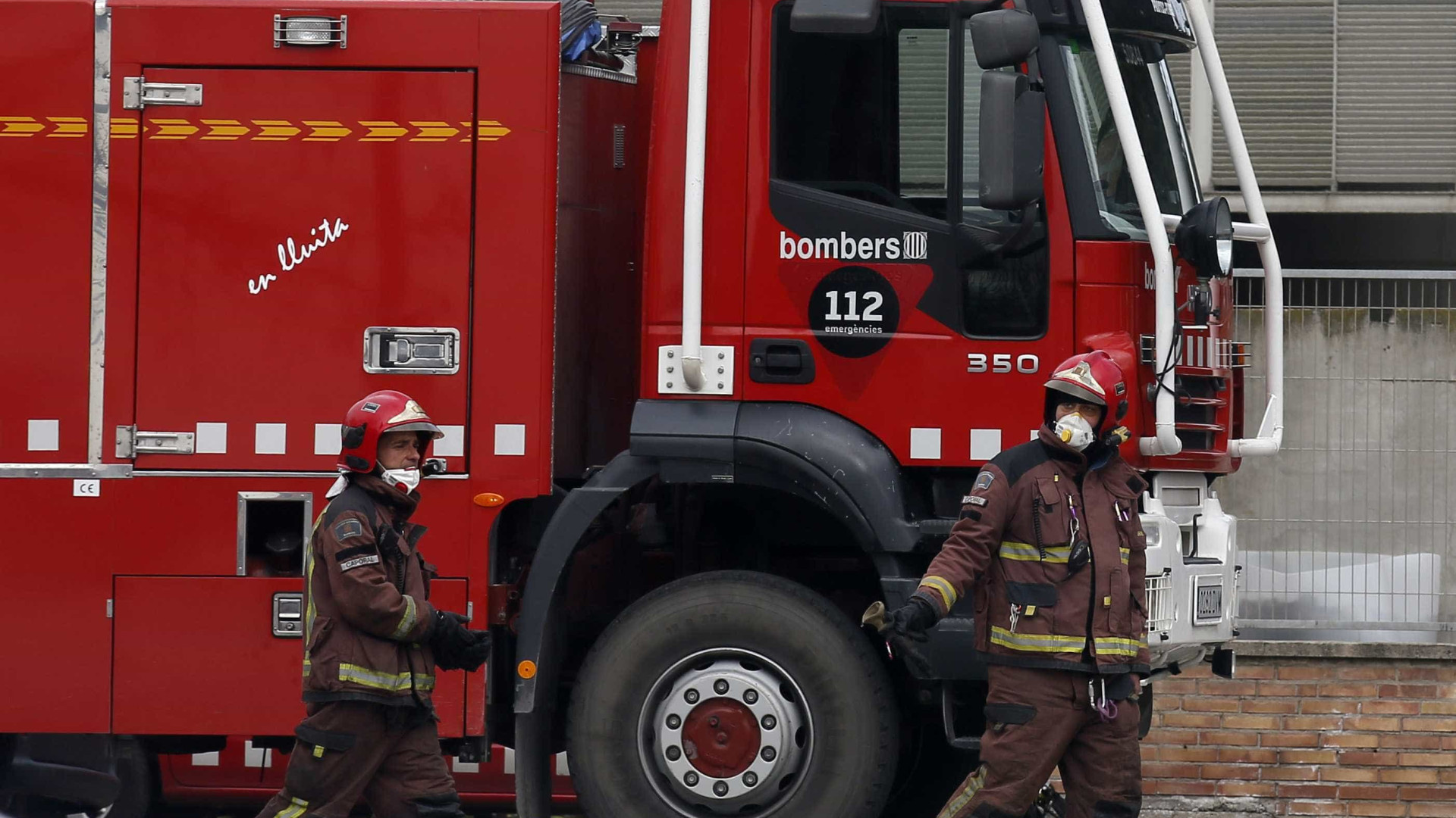 Incêndio em Barcelona causa 10 feridos. Um deles em estado grave