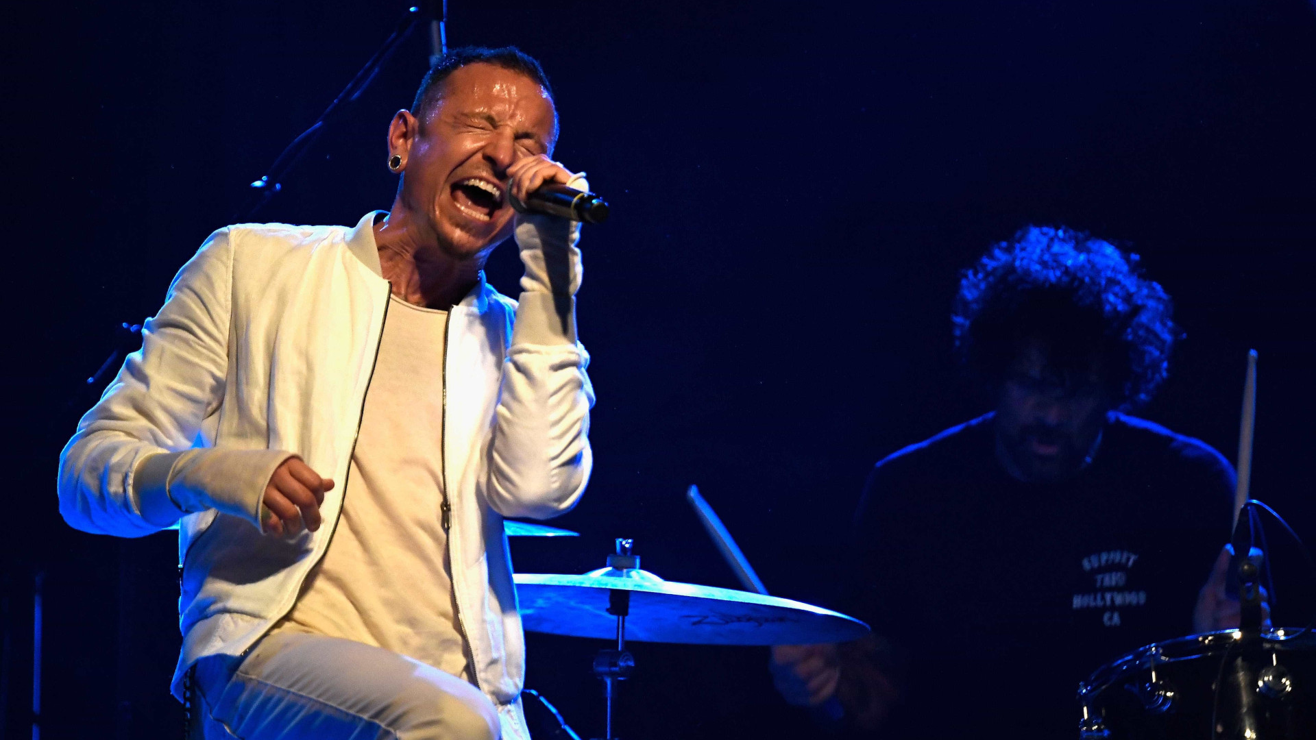 Chester Bennington, vocalista do Linkin Park, morre aos 41 anos