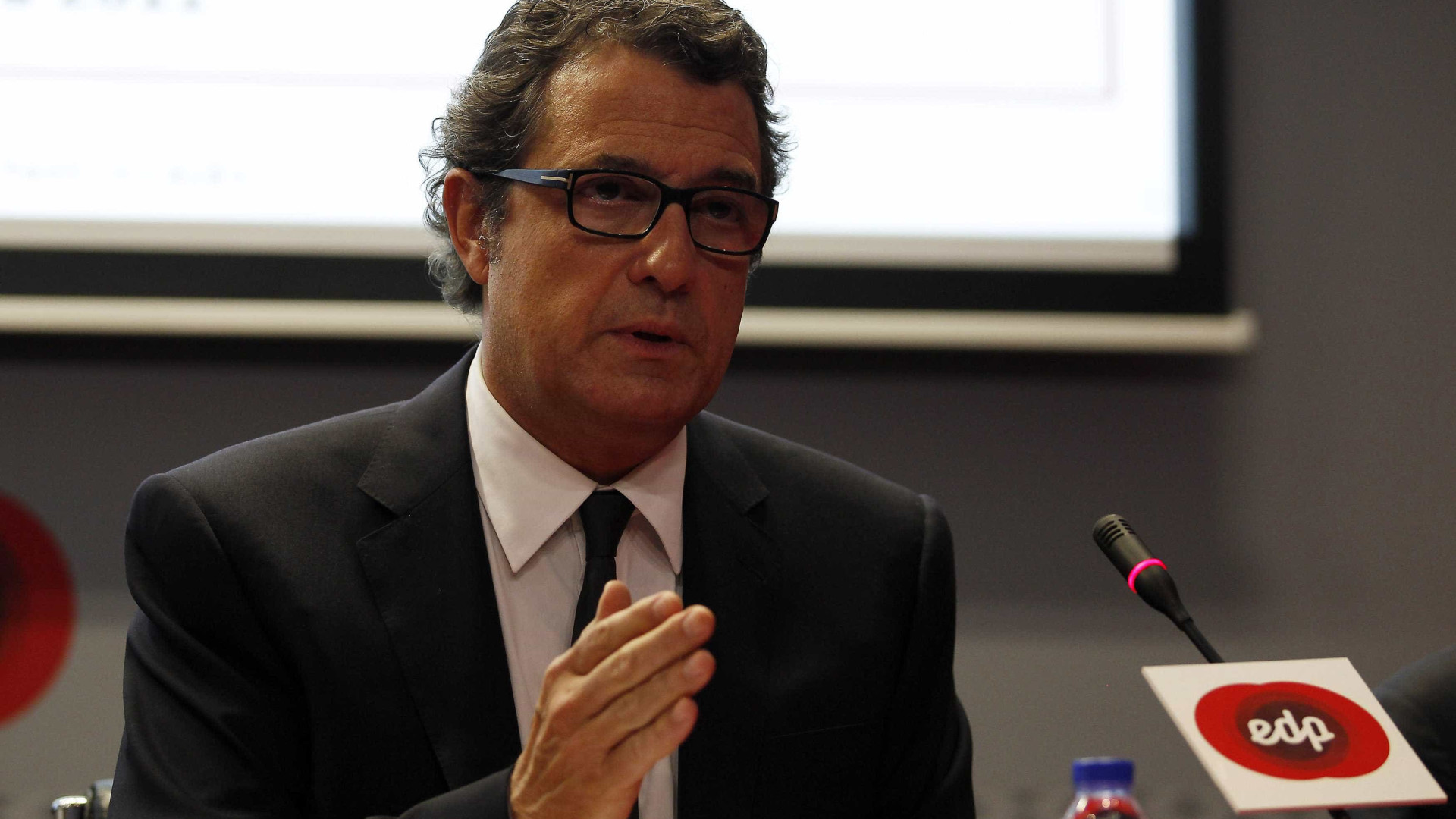 MP proibido por juiz de aceder a dados bancários e fiscais de Mexia