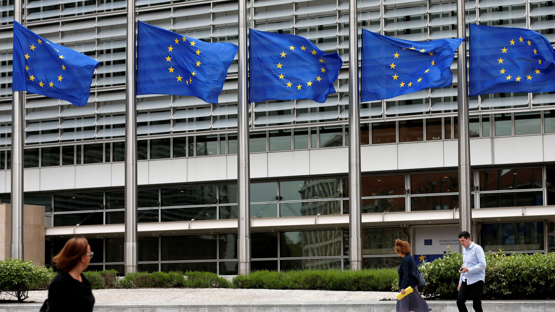 Comissão Europeia leva seis países a tribunal devido à qualidade do ar