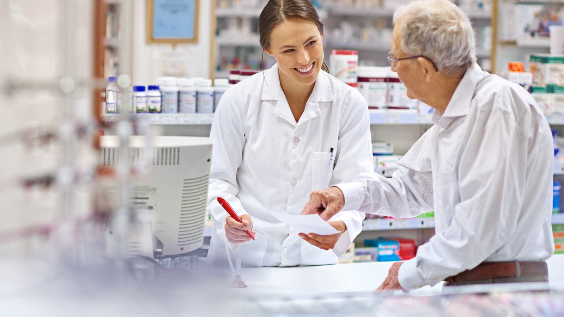 Assinado protocolo negocial sobre regulamentação de carreira farmacêutica