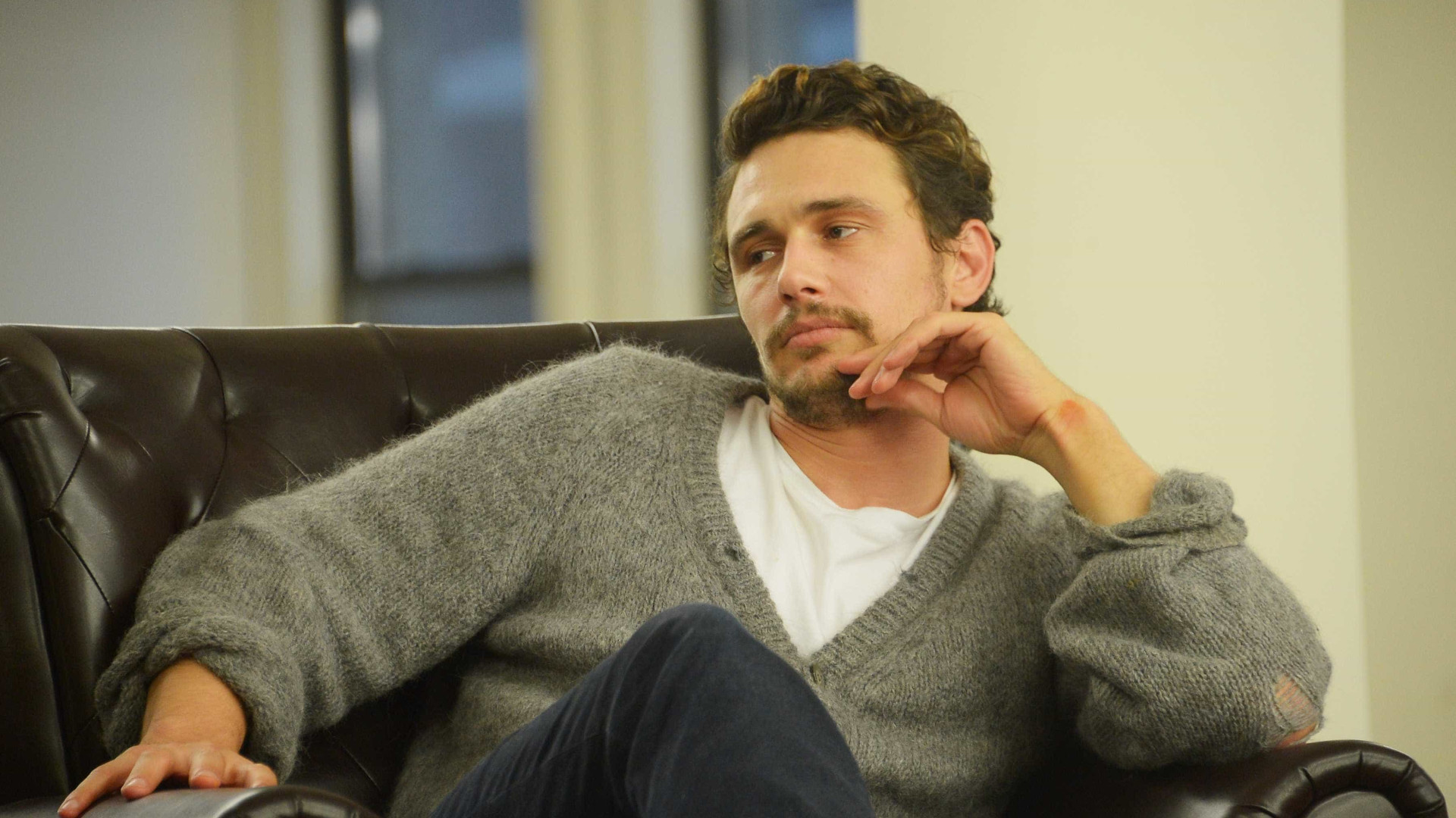 Universidades afirmam que não há queixas contra James Franco