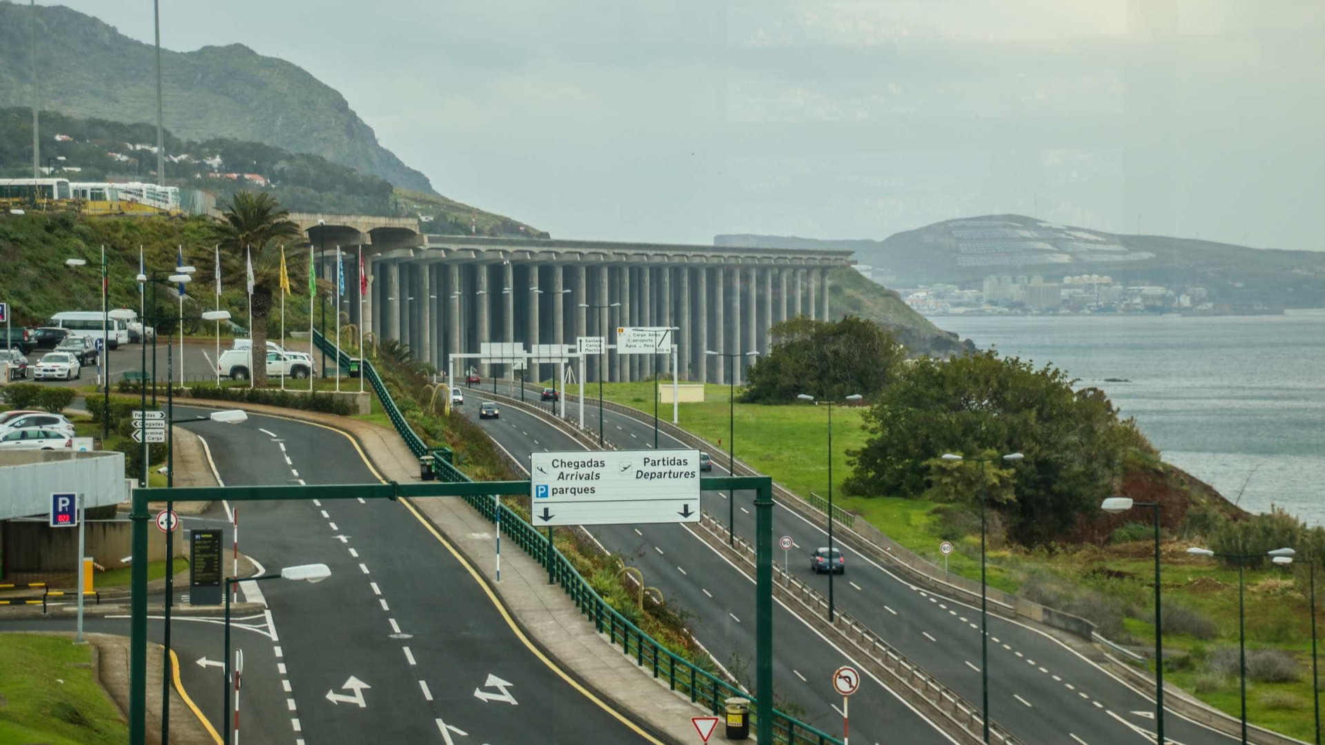 Madeira cria dois sinais de trânsito com base no sistema francês