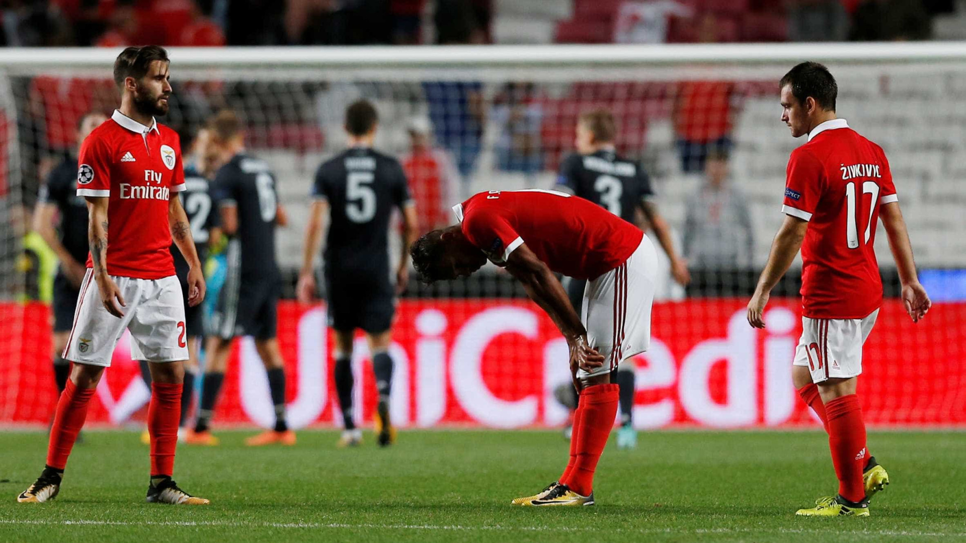 Voo congelado obriga Benfica a fazer o que ainda não foi feito