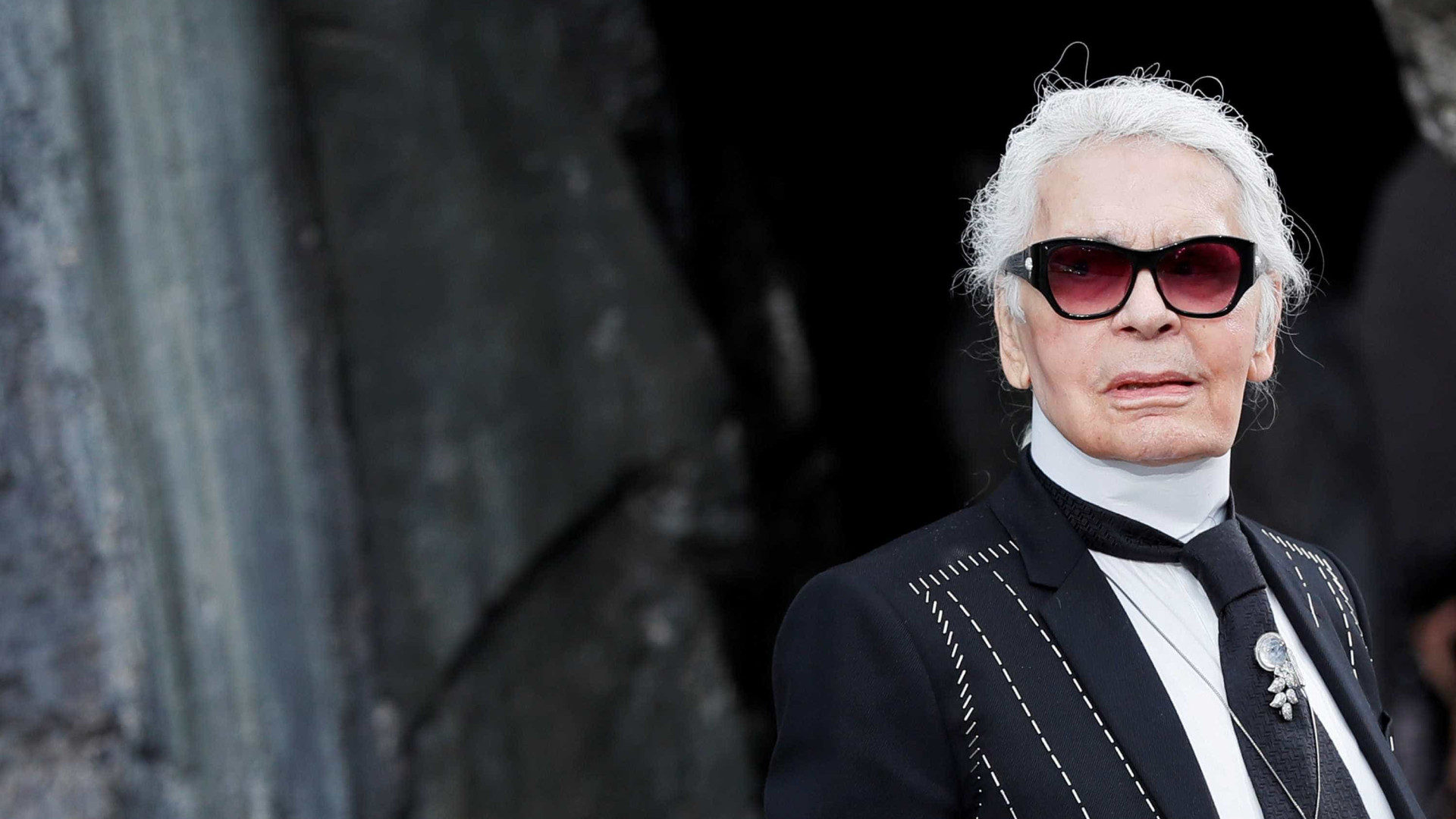 Karl Lagerfeld: "Se não queres que te baixem as calças, não sejas modelo"