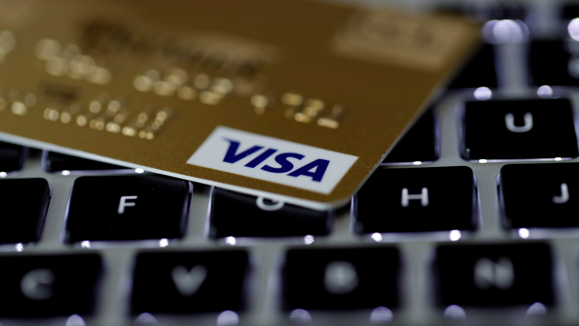 Visa lança programa para fomentar uso de cartão nos transportes