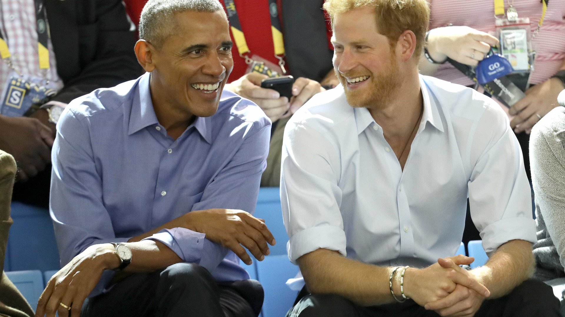 Casal Obama não vai ao casamento de Harry e ele está furioso