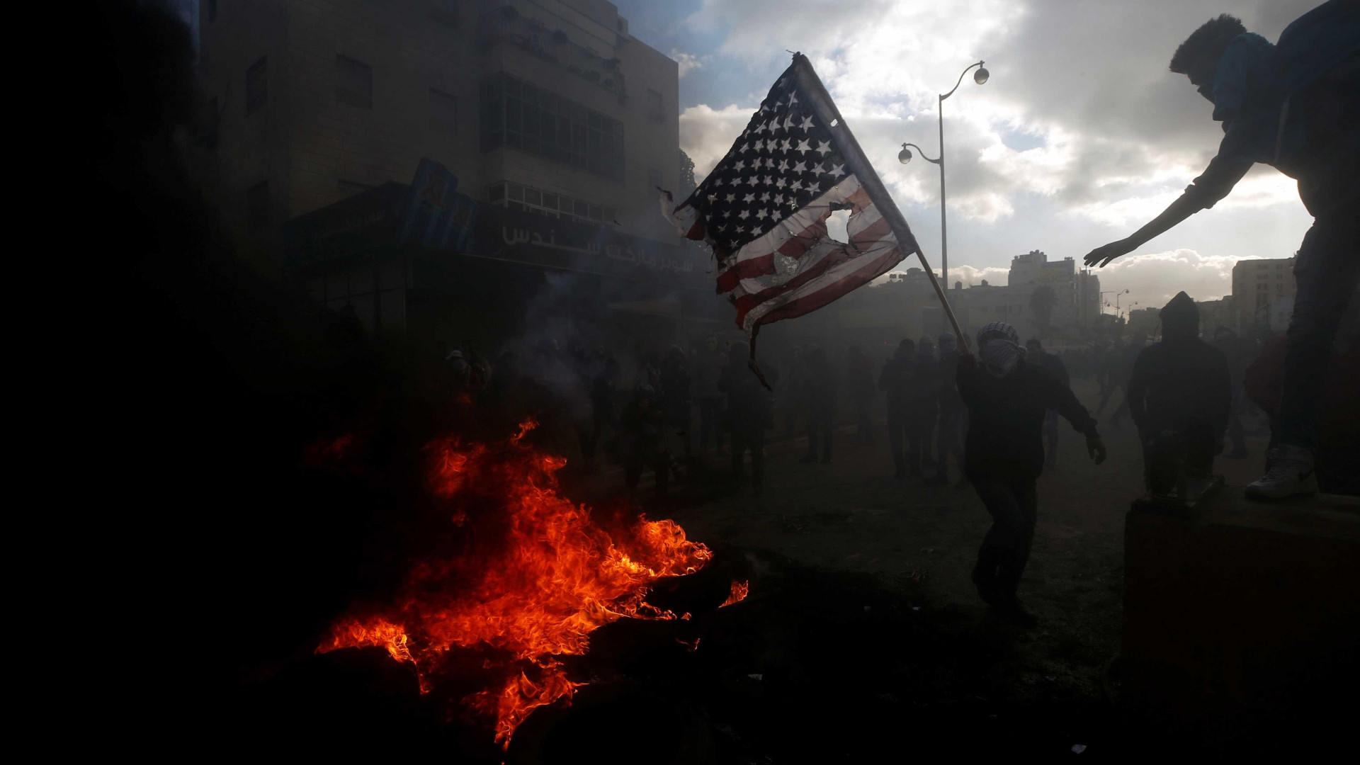 Confrontos e manifestações na Cisjordânia e na Faixa de Gaza