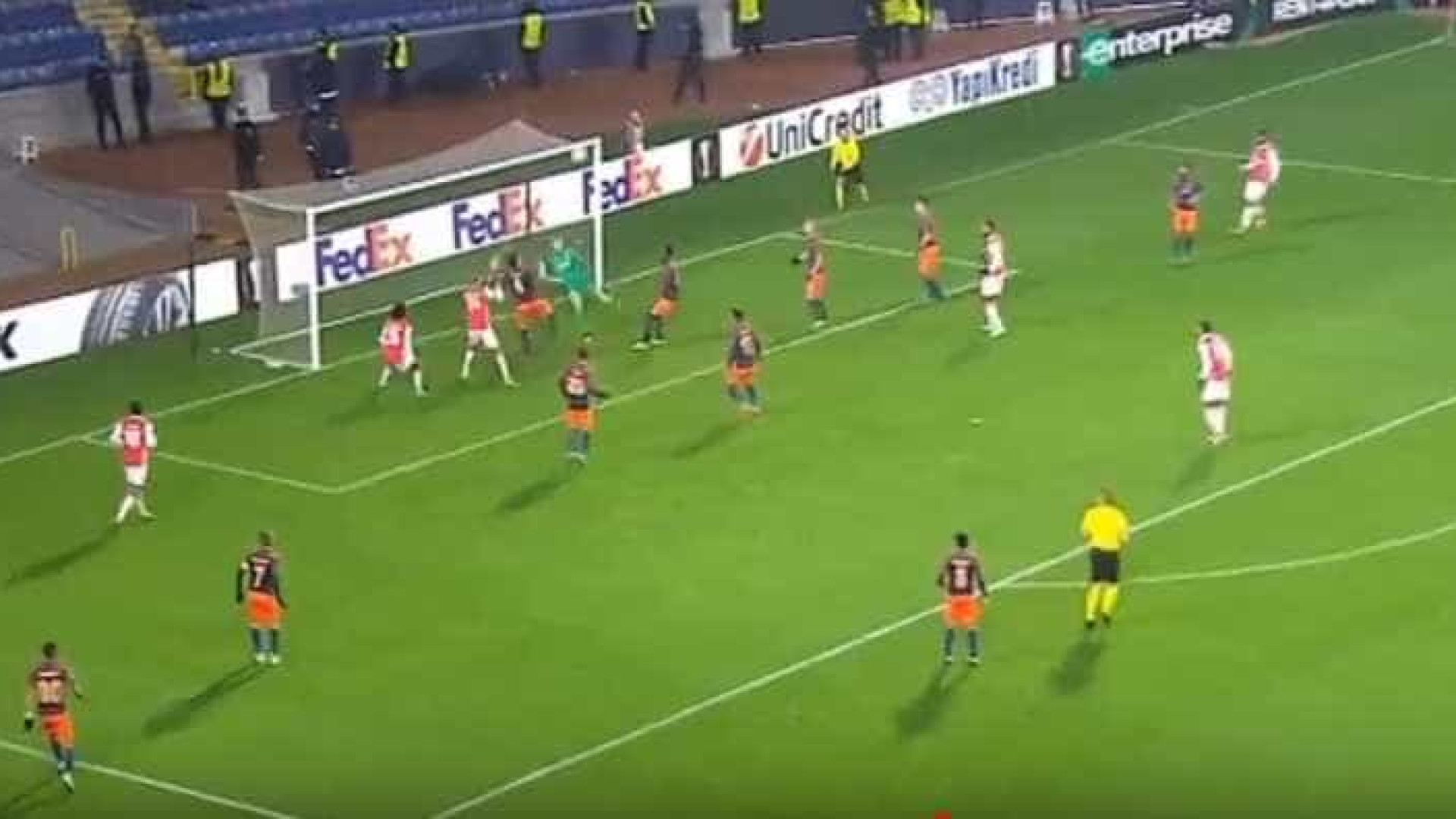 'Cabeçada' de Raul Silva empata o marcador na Turquia
