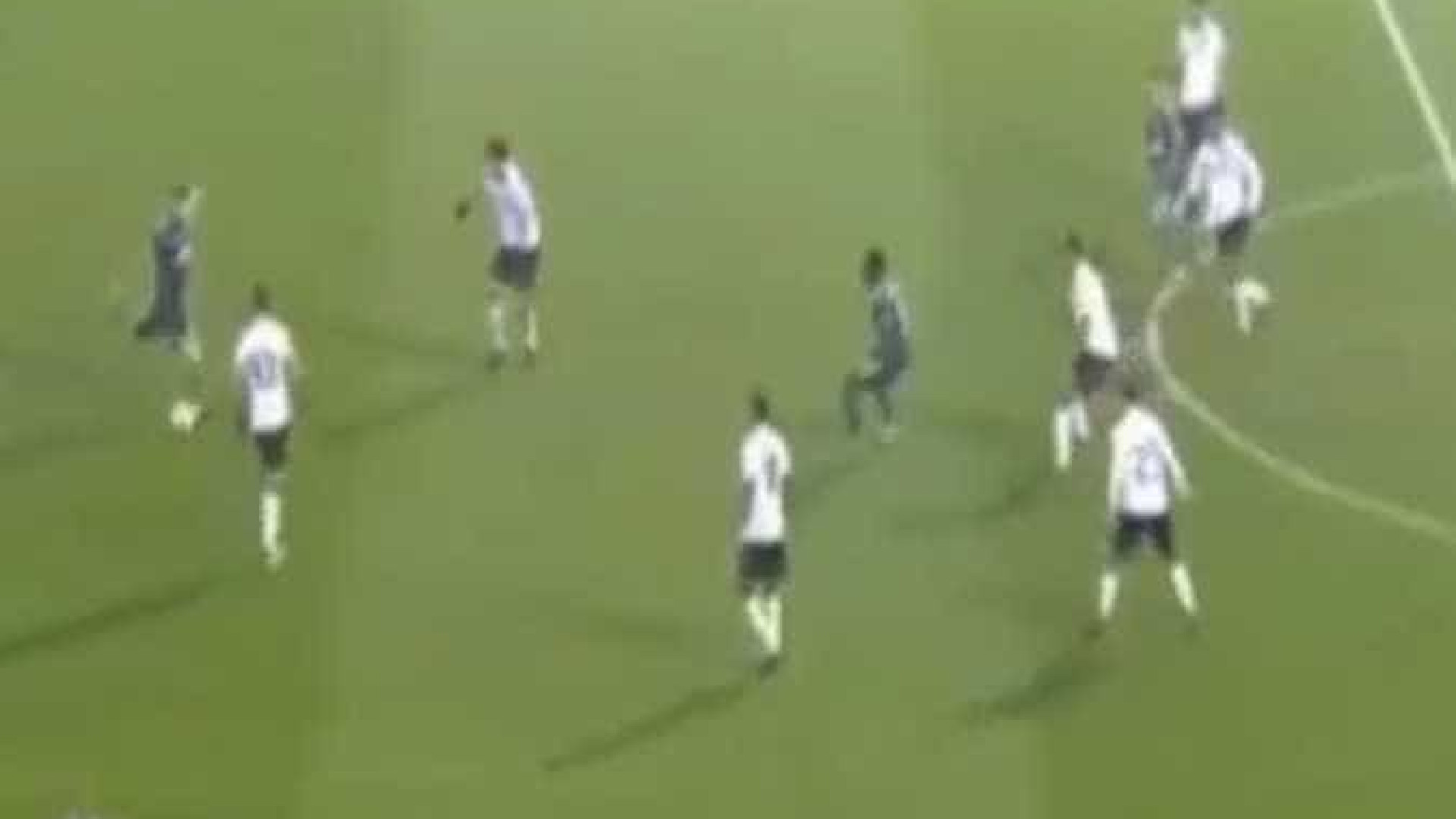Míssil de Bourabia adiantou Konyaspor frente ao V. Guimarães