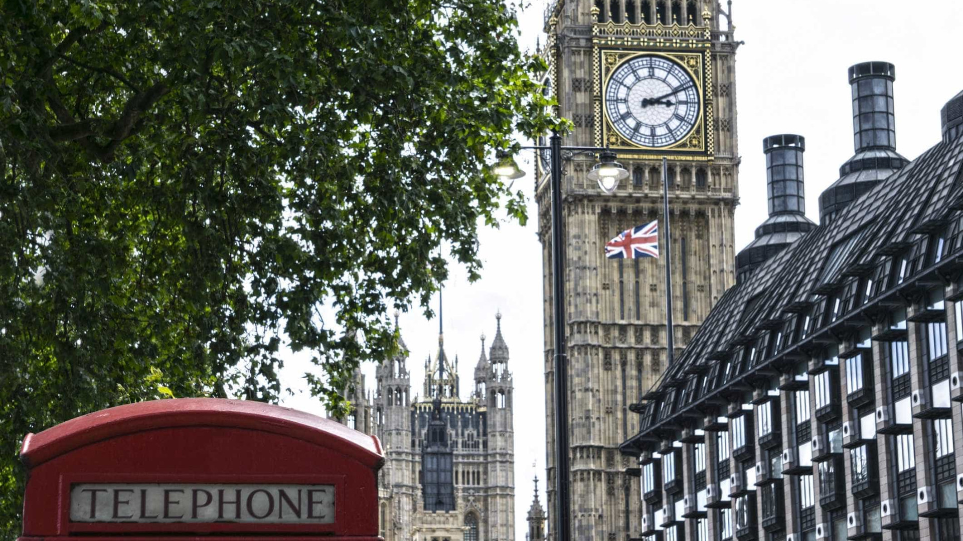 Comunidade lusa do sudoeste de Inglaterra mobiliza-se e cria associação