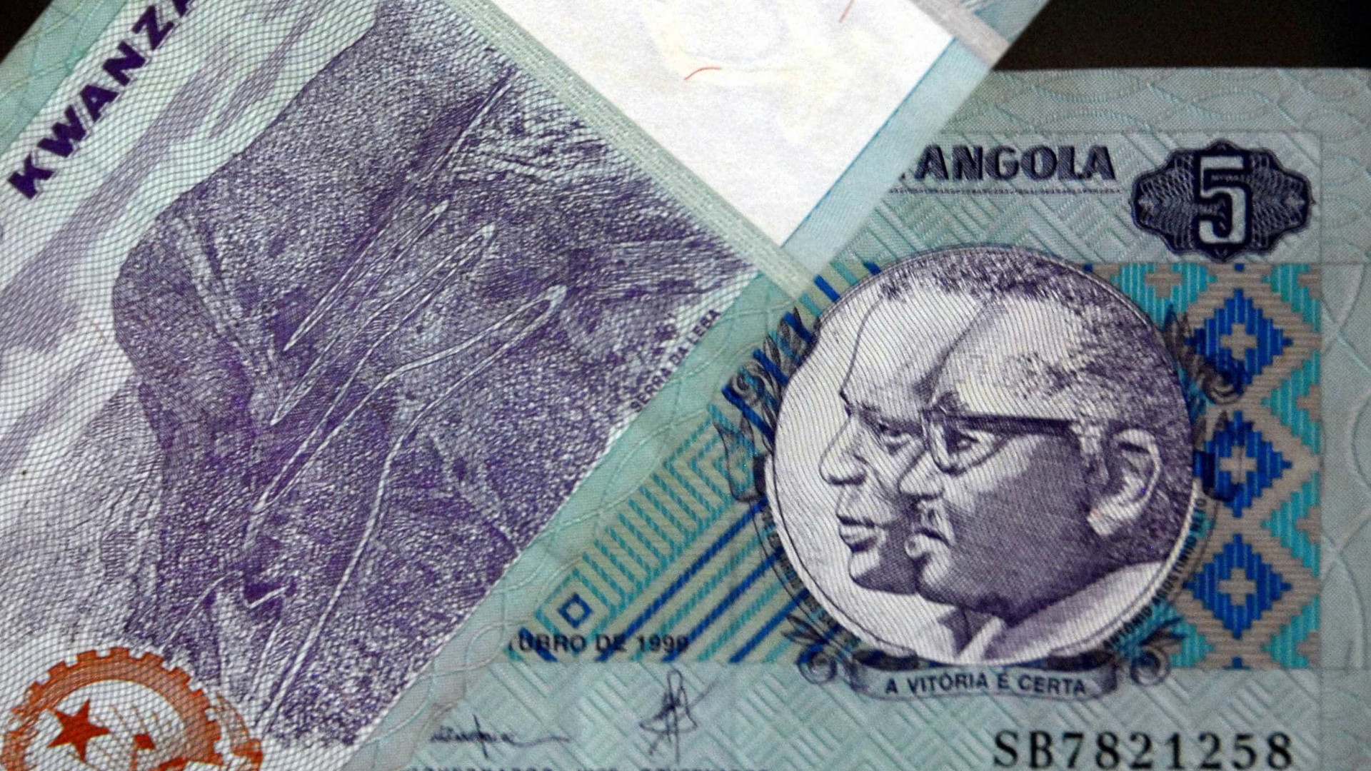 Angola só prevê equilibrar contas públicas em 2020