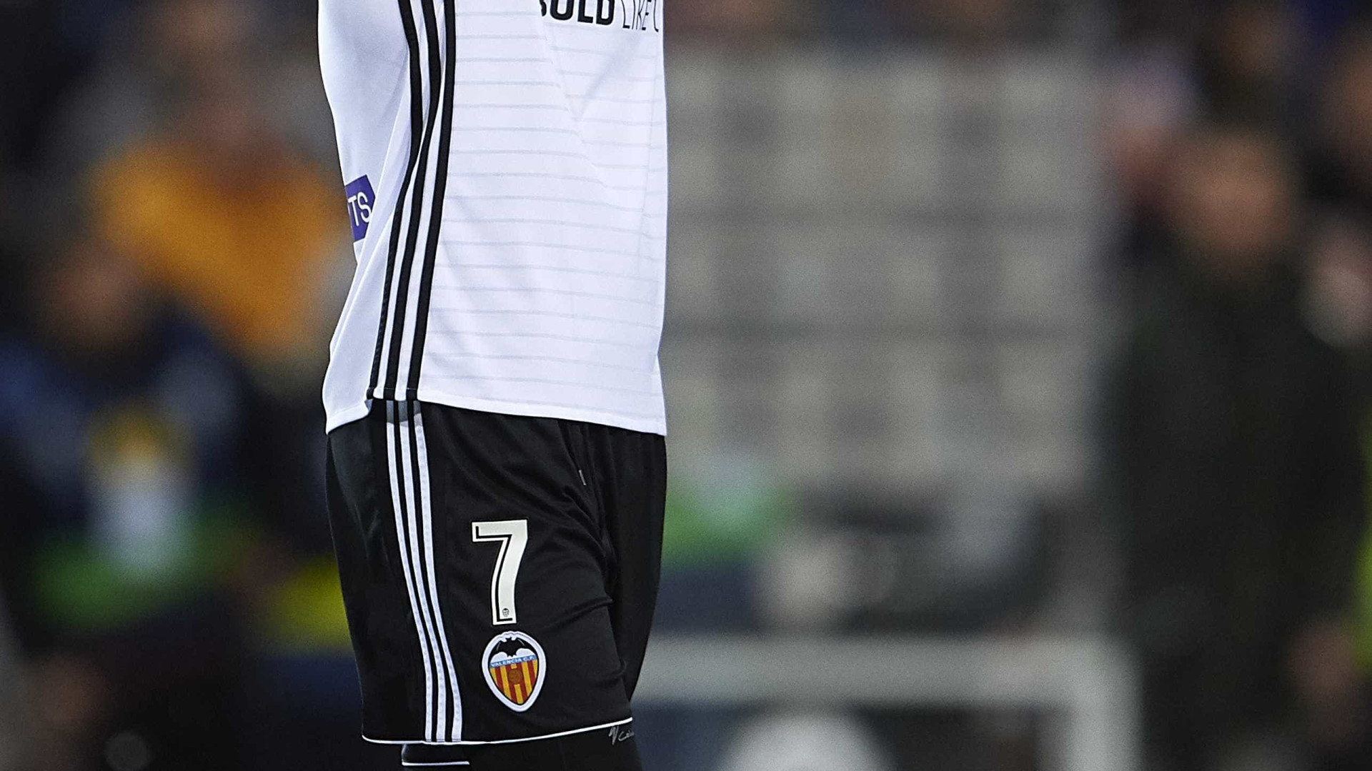 Valencia: Gonçalo Guedes terá manifestado a Marcelino vontade de ficar