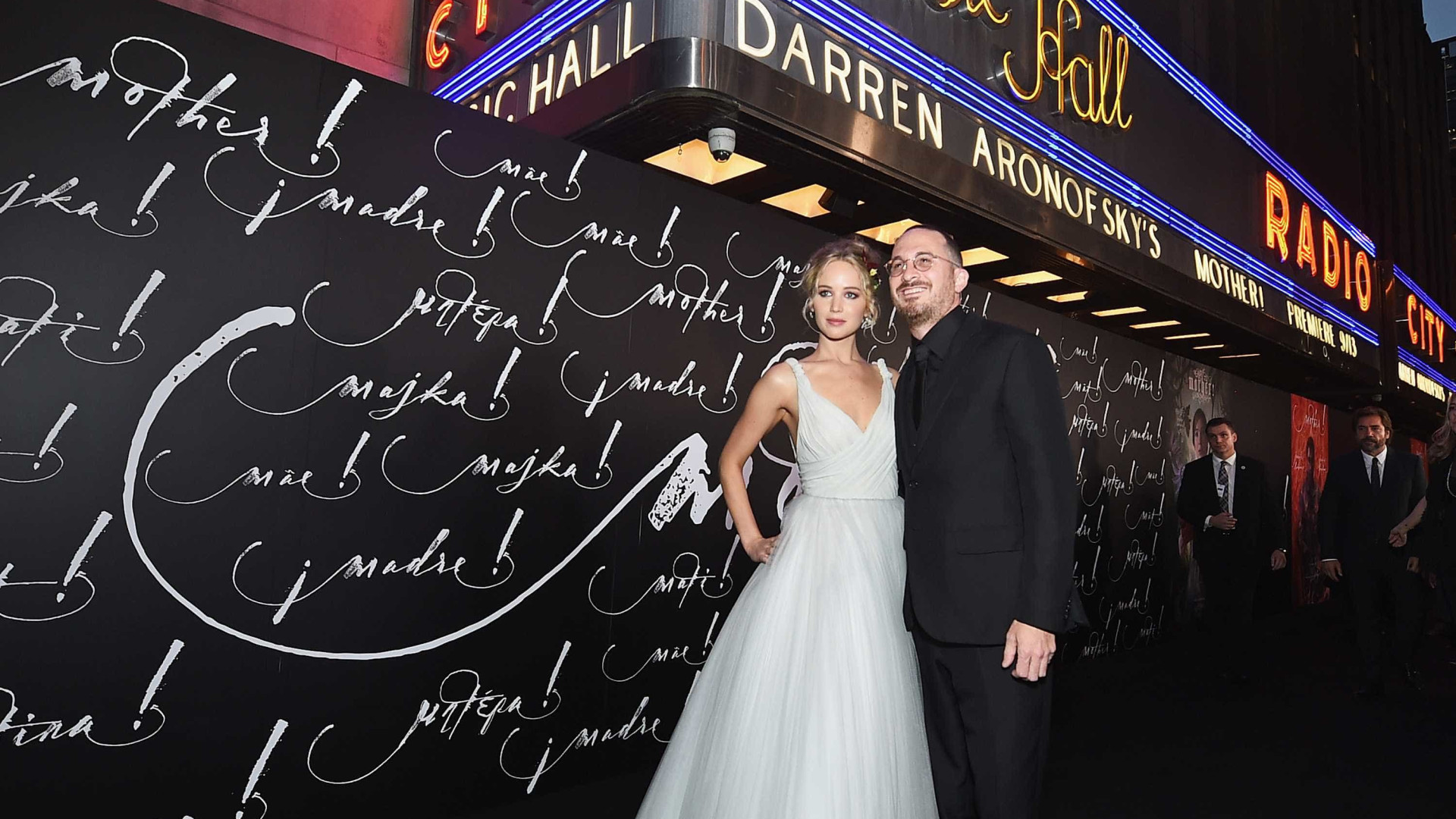 Jennifer Lawrence sobre ex-namorado: "Ainda o amo muito"