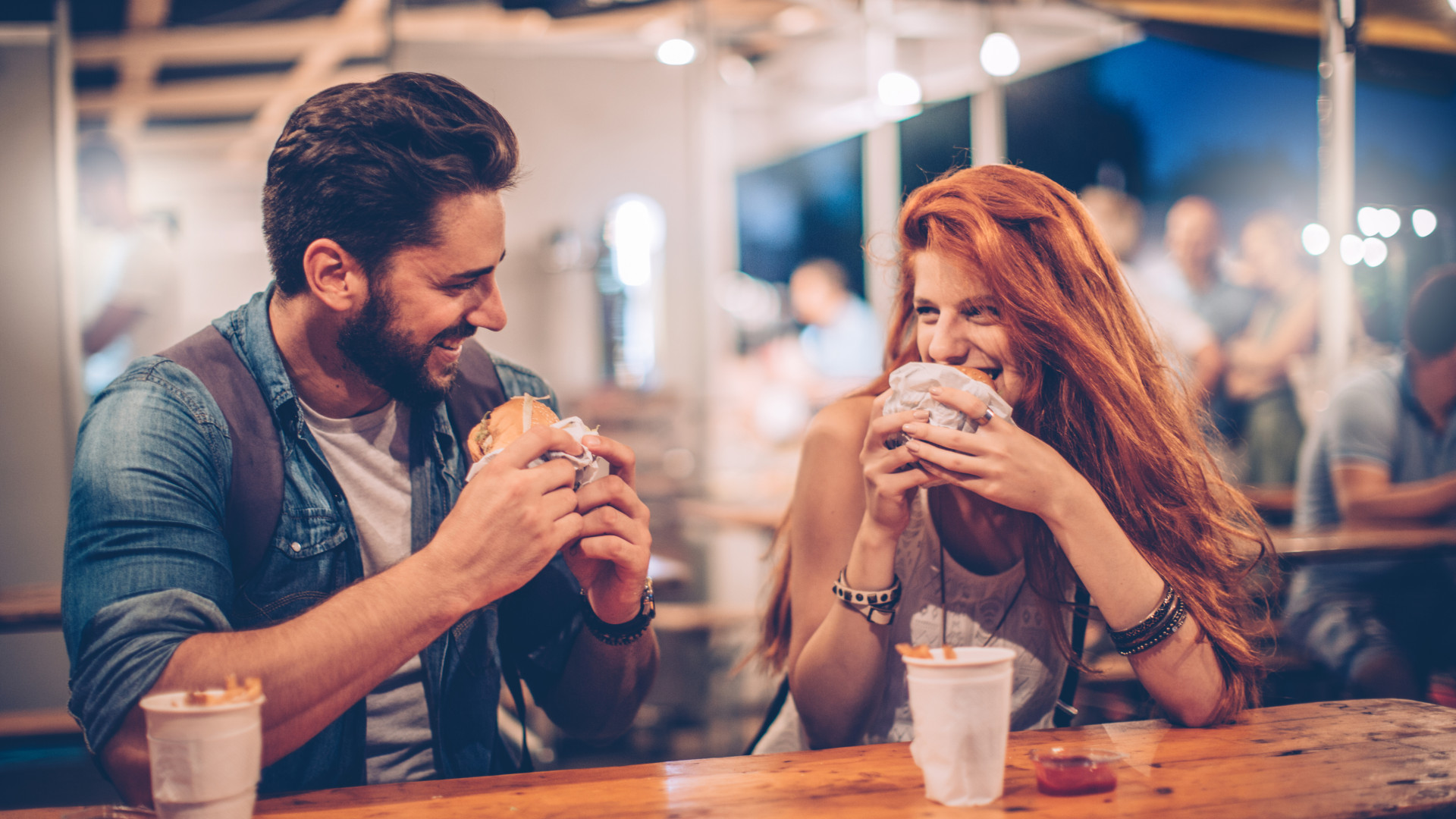 Mulheres recordam melhor homens vistos como potenciais parceiros