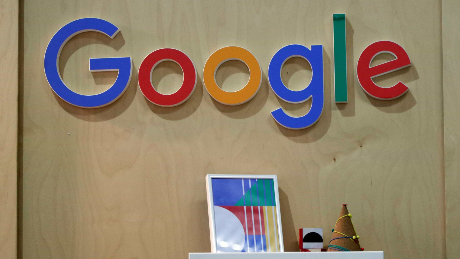 Depois de smartphones a Google pode lançar-se nos relógios inteligentes