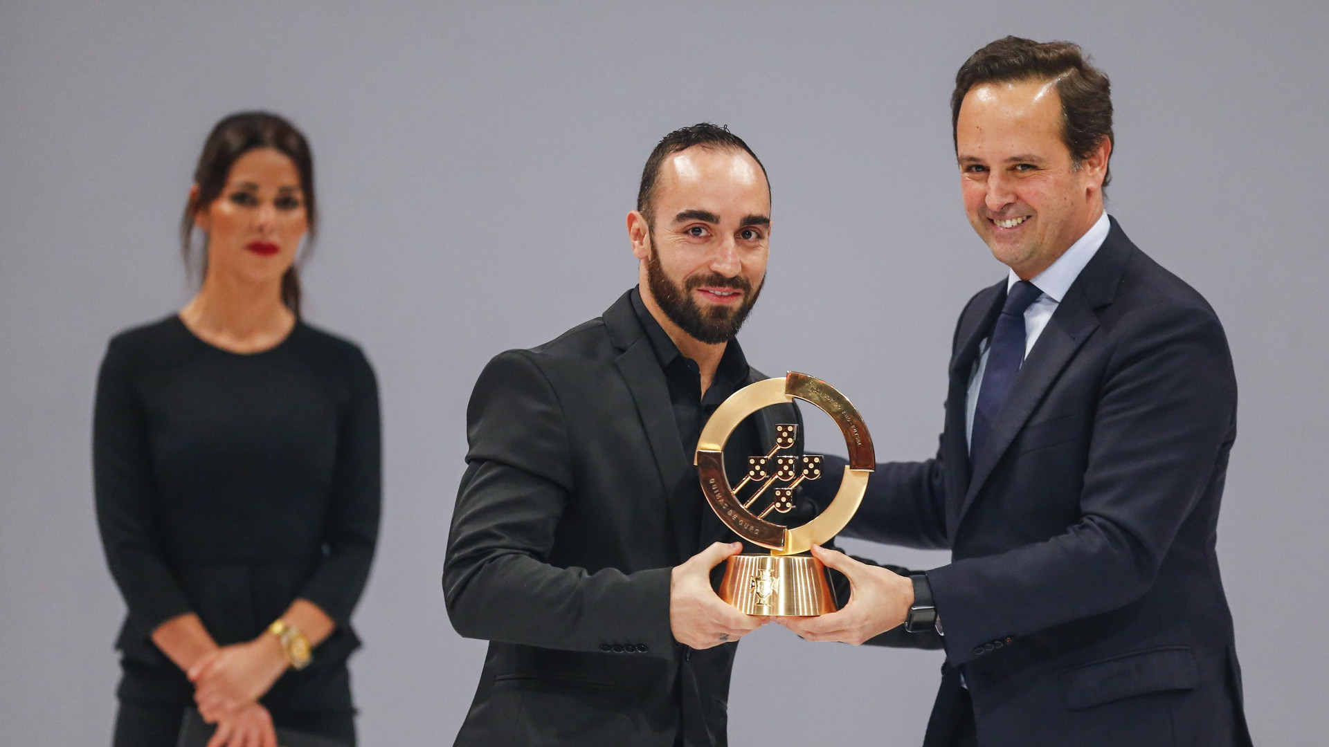 Confira os premiados da Gala Quinas de Ouro
