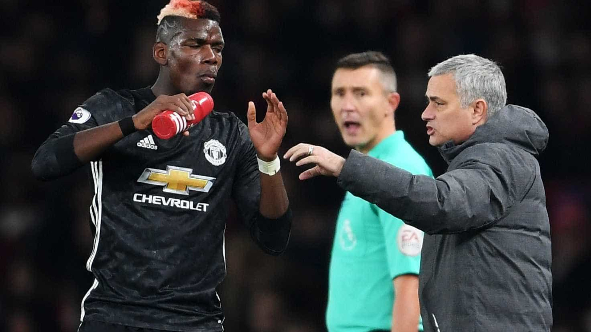 Mourinho quer Pogba fora do United. Francês já tem preço de saída