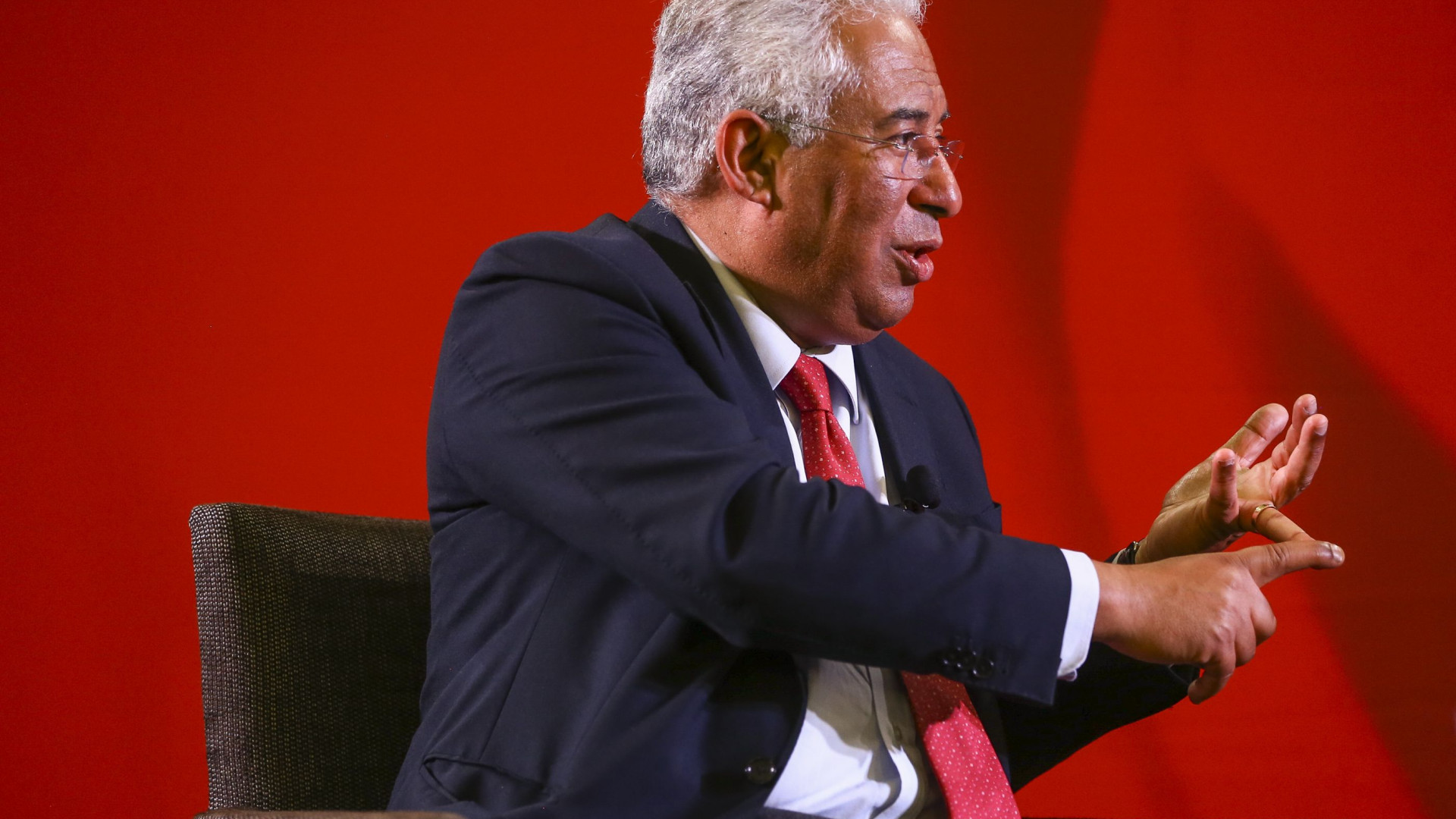 Costa considera que tem de ser reposto o direito internacional na Síria