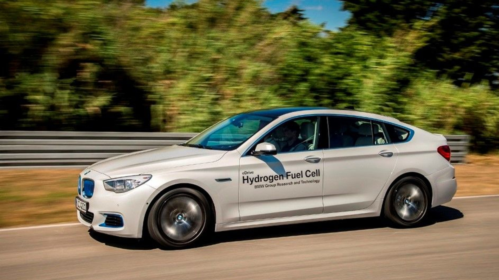 BMW já está a pensar em motores a hidrogénio