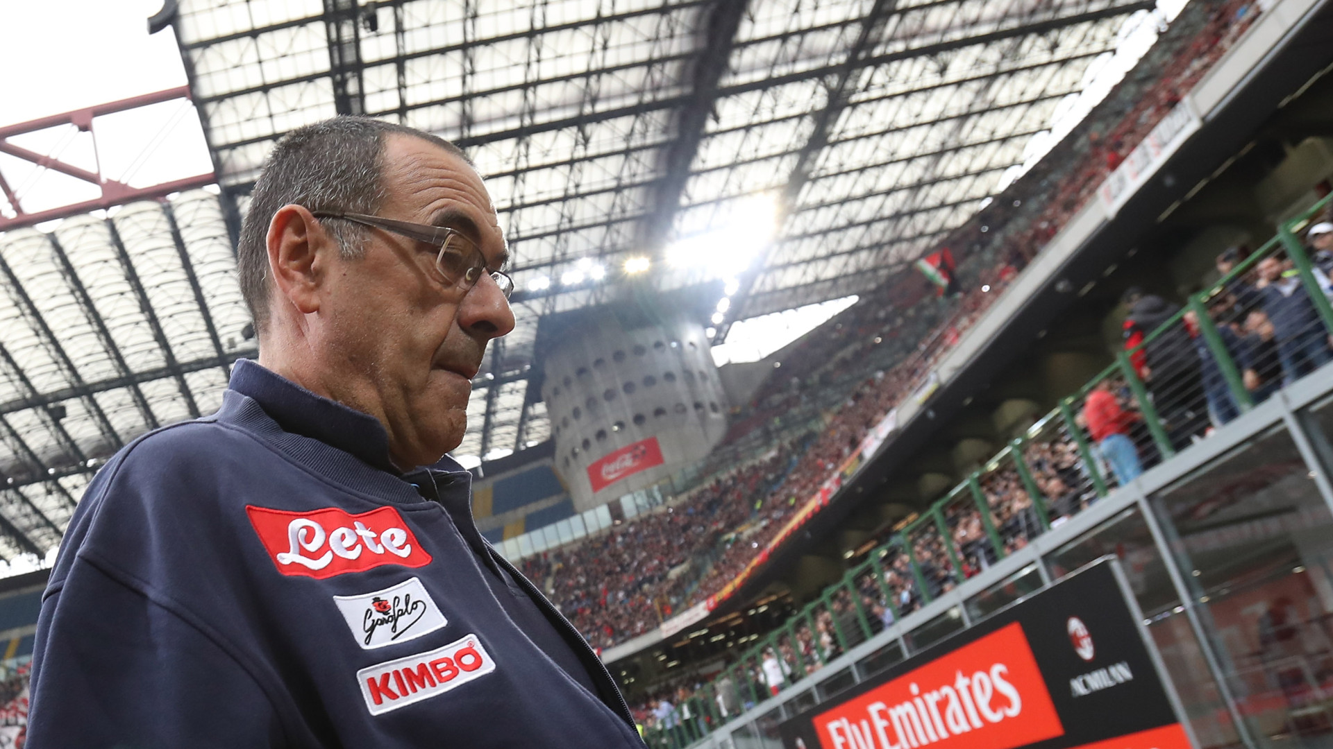 Maurizio Sarri oficializado como novo treinador do Chelsea