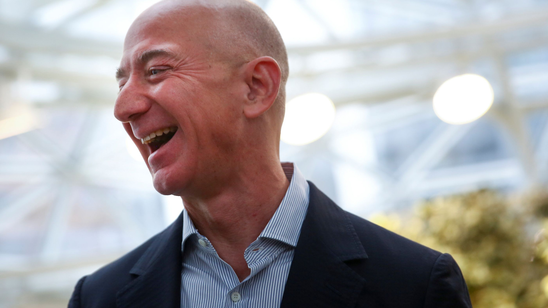 Jeff Bezos, o homem mais rico do mundo, tem planos para os seus milhões