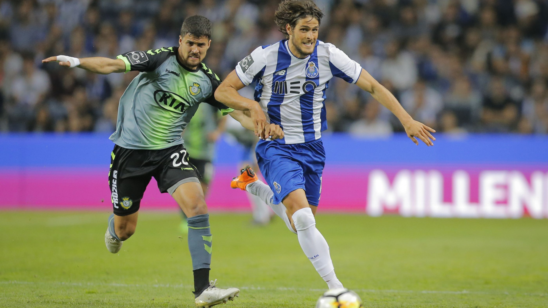 Dinamo Kiev sonda FC Porto por Gonçalo Paciência