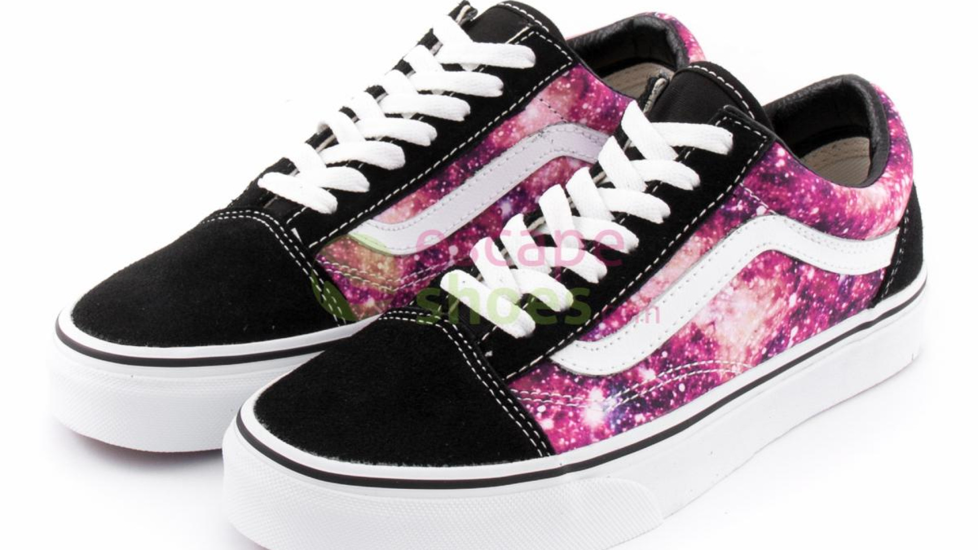 Moda irreverente: Skaters Vans tomam Leiria de assalto
