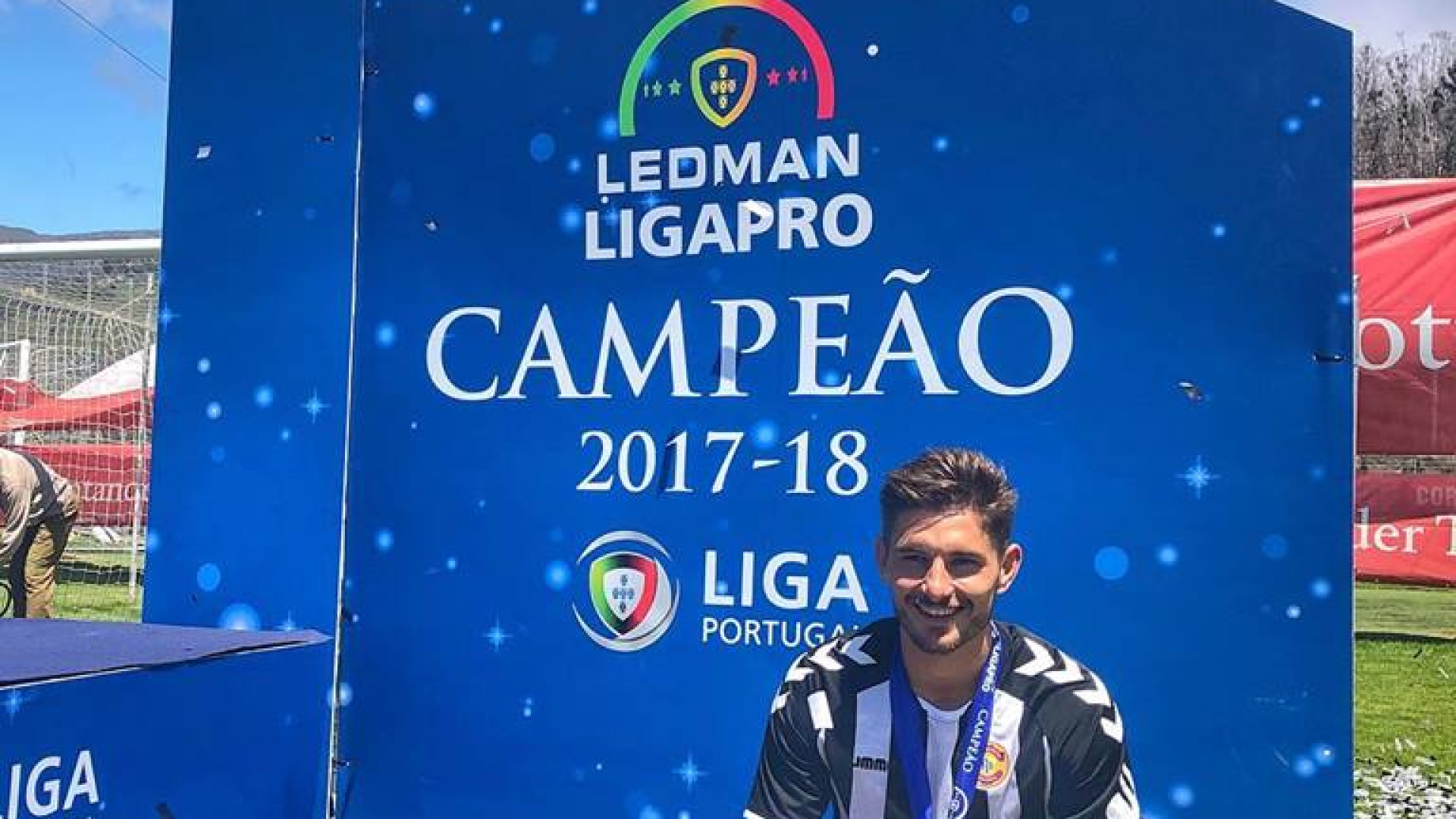 Mauro: O 'fotógrafo' que subiu o Nacional e sonha com a Premier League