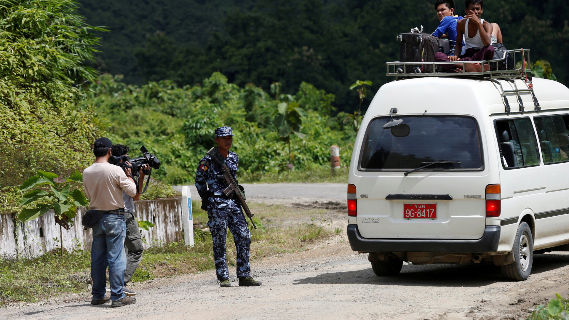 Milícia rohingya levou a cabo massacre em aldeia hindu
