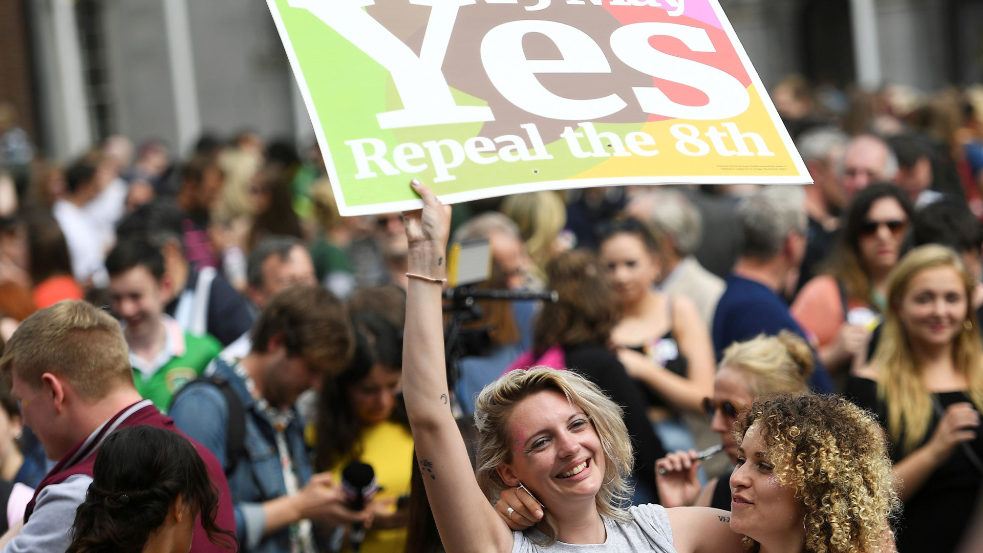 Irlanda diz sim à legalização do aborto com mais de 60% dos votos