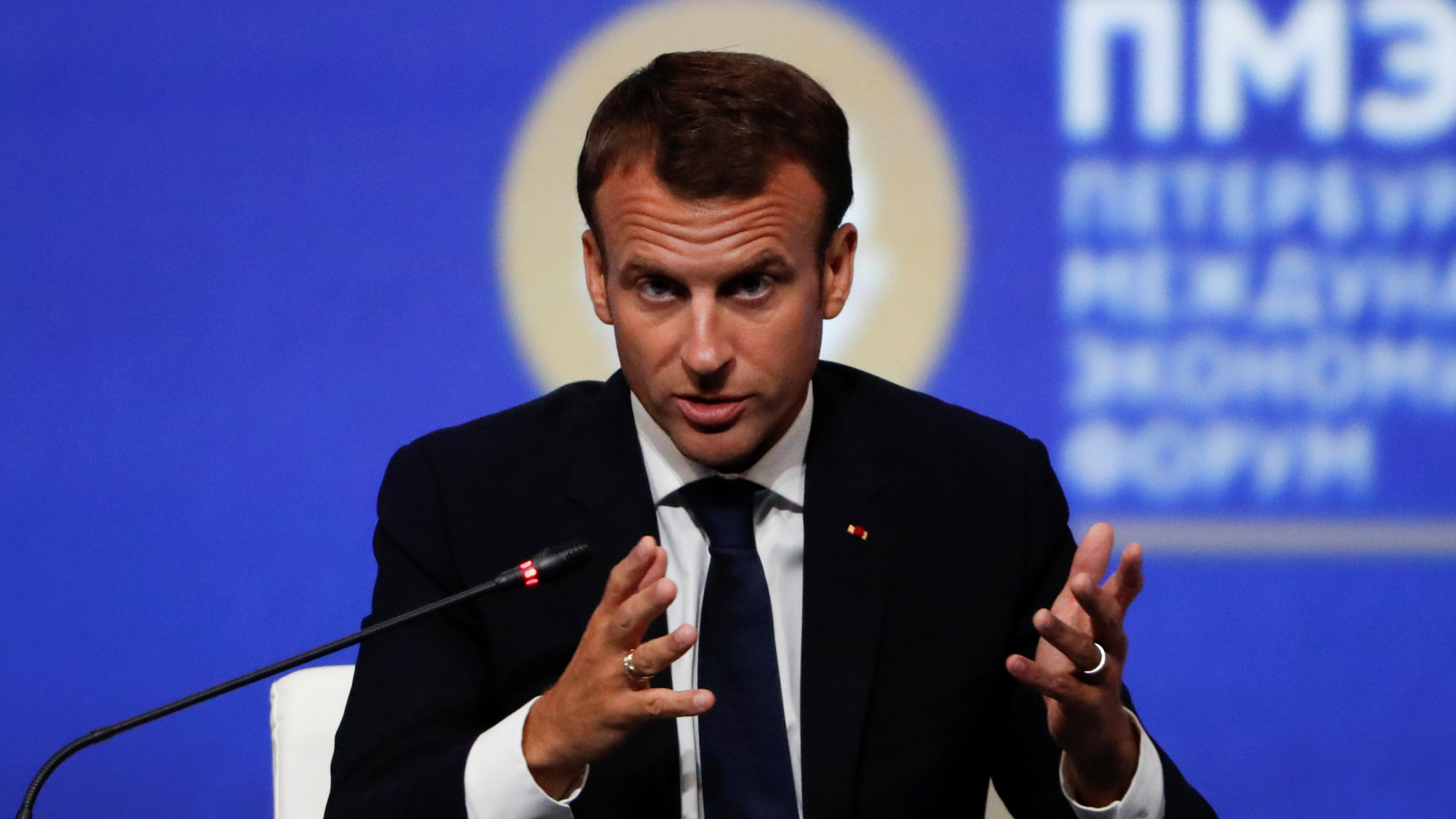 Macron recebe hoje imigrante ilegal do Mali que salvou vida de criança
