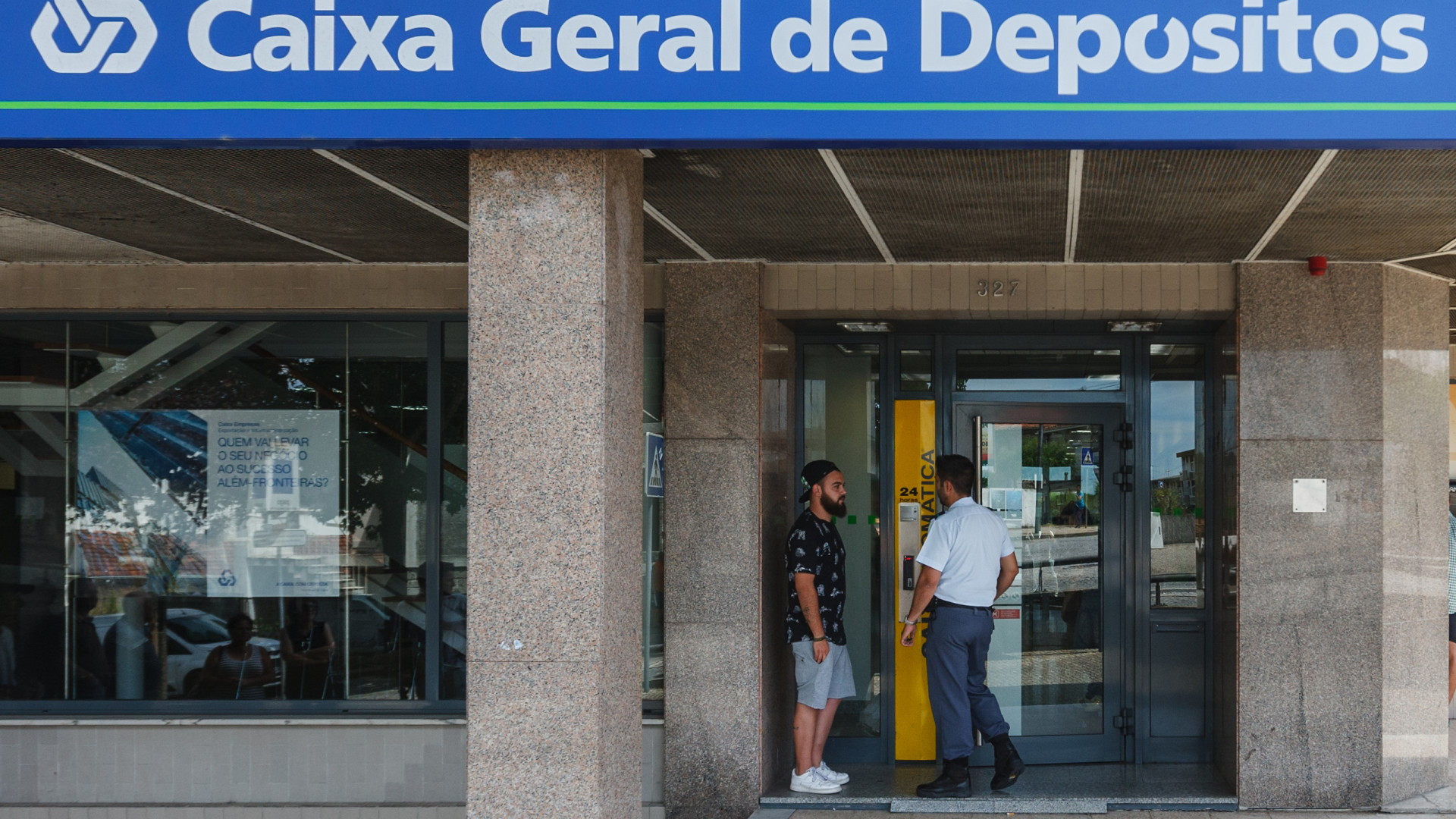Caixa Geral de Depósitos fecha pelo menos três agências em universidades