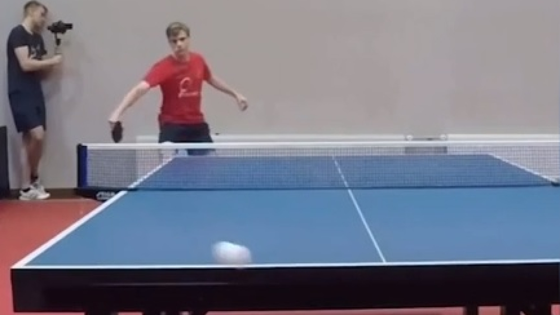 A jogada de ping-pong que está a deixar meio mundo incrédulo