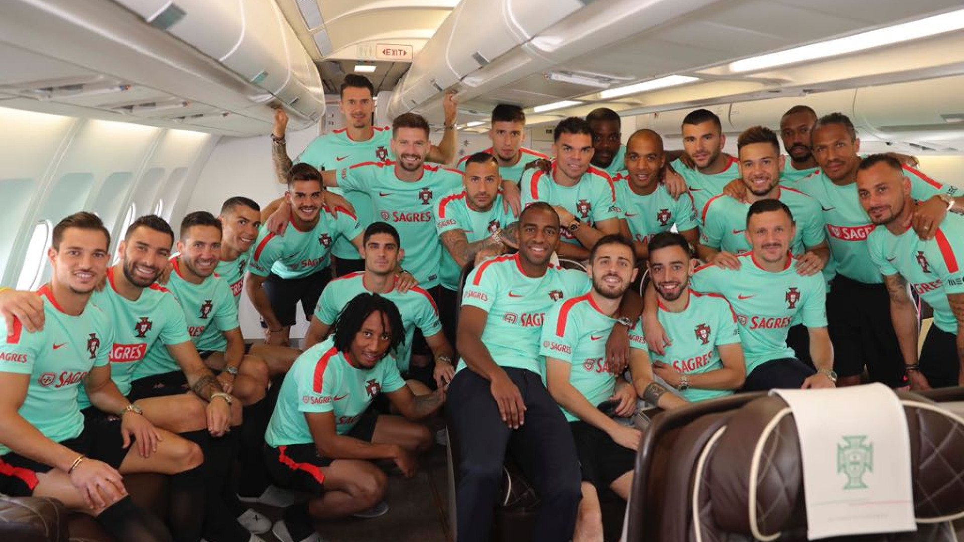 A última fotografia da Seleção Nacional antes de deixar o solo português