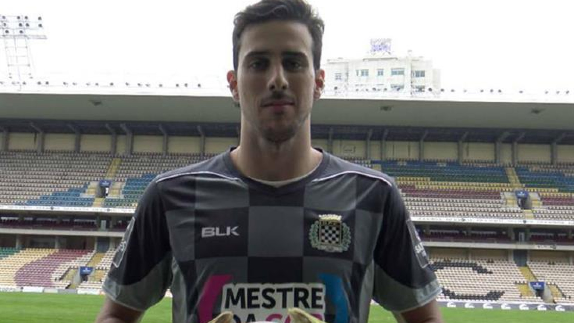 Boavista anuncia a contratação de um gigante para a baliza